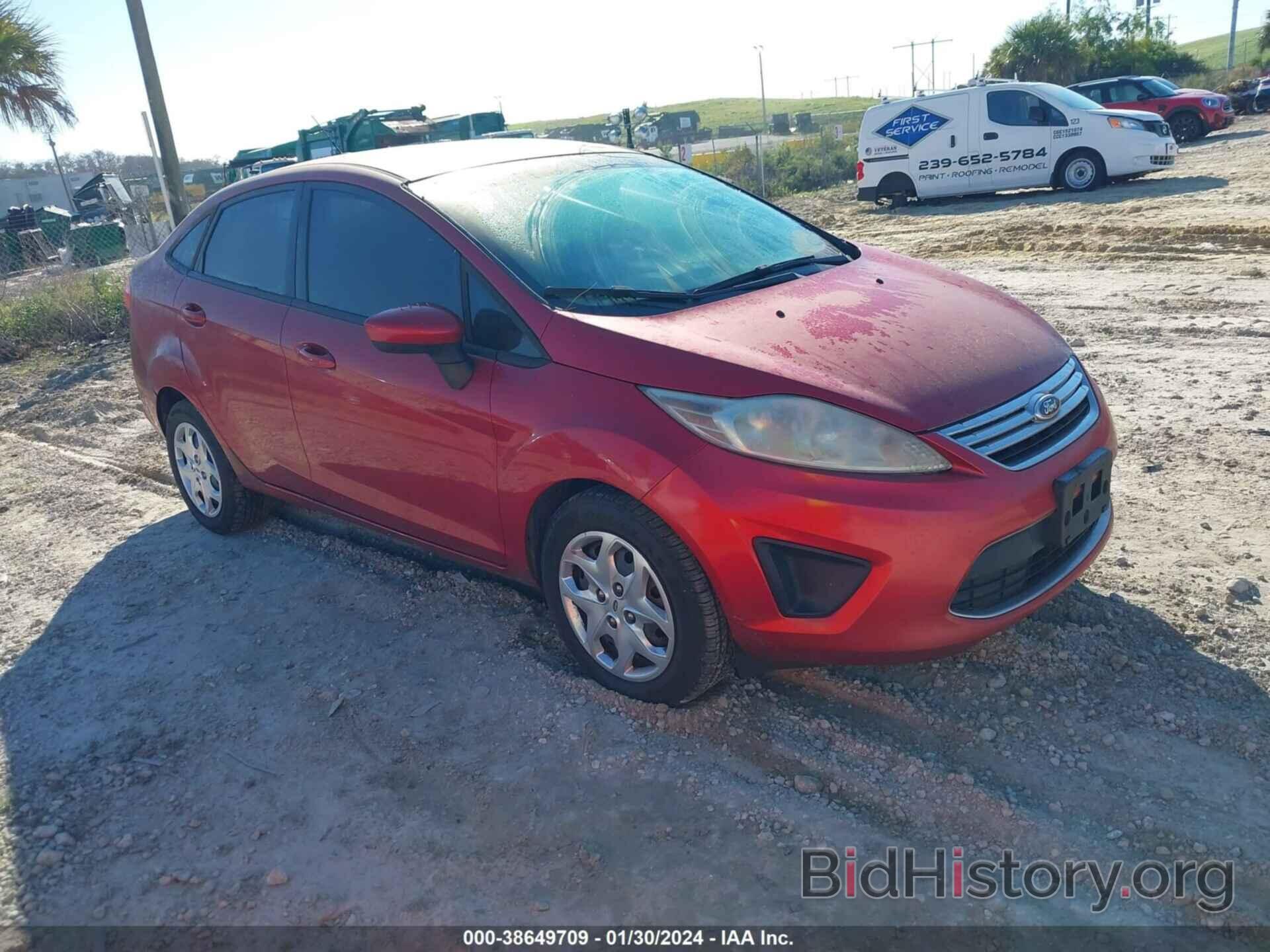 Photo 3FADP4BJ1CM215484 - FORD FIESTA 2012