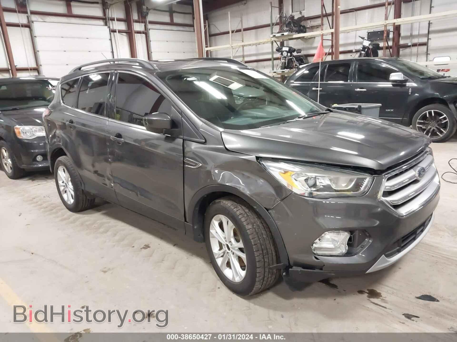 Фотография 1FMCU0GD4HUA79117 - FORD ESCAPE 2017