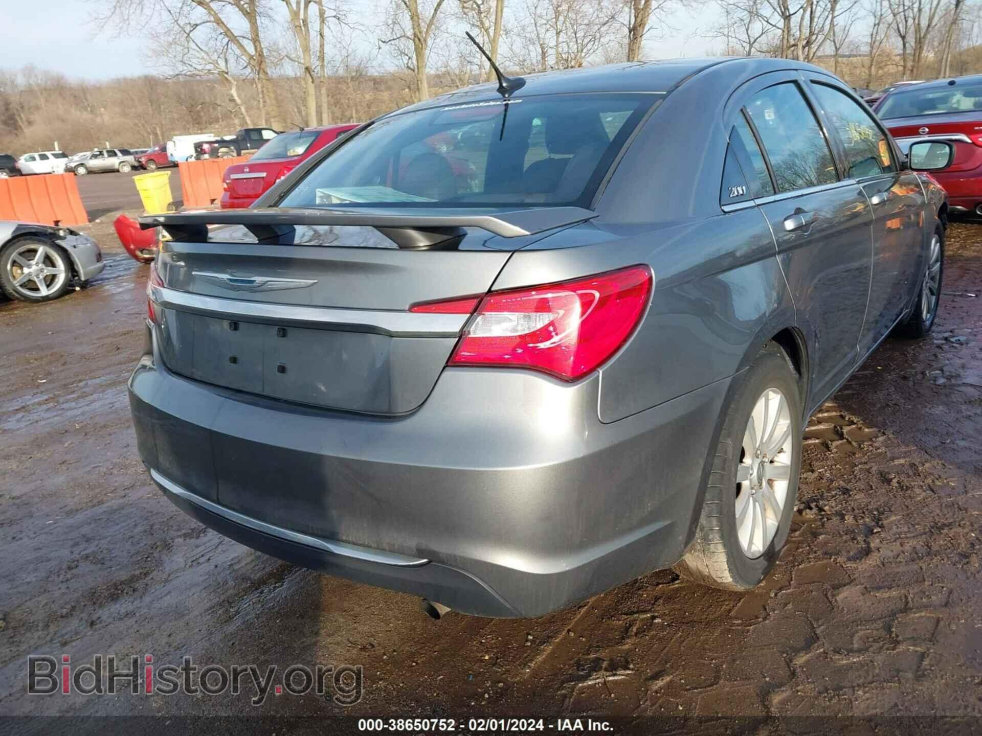 2013 CHRYSLER 200 - VIN: 1C3CCBBB7DN701419 - Фото 4