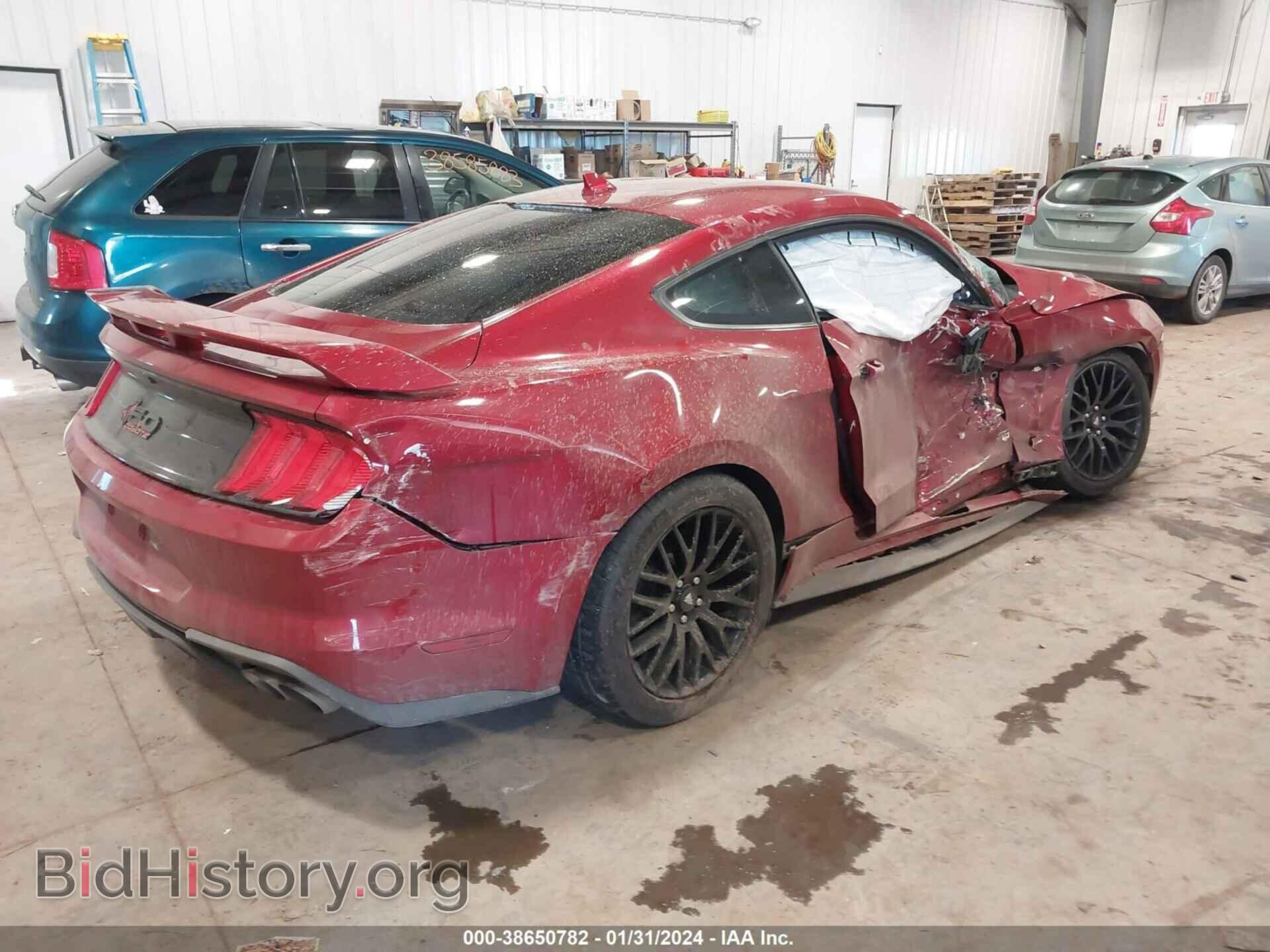 2020 FORD MUSTANG - VIN: 1FA6P8CF3L5167261 - Фото 4
