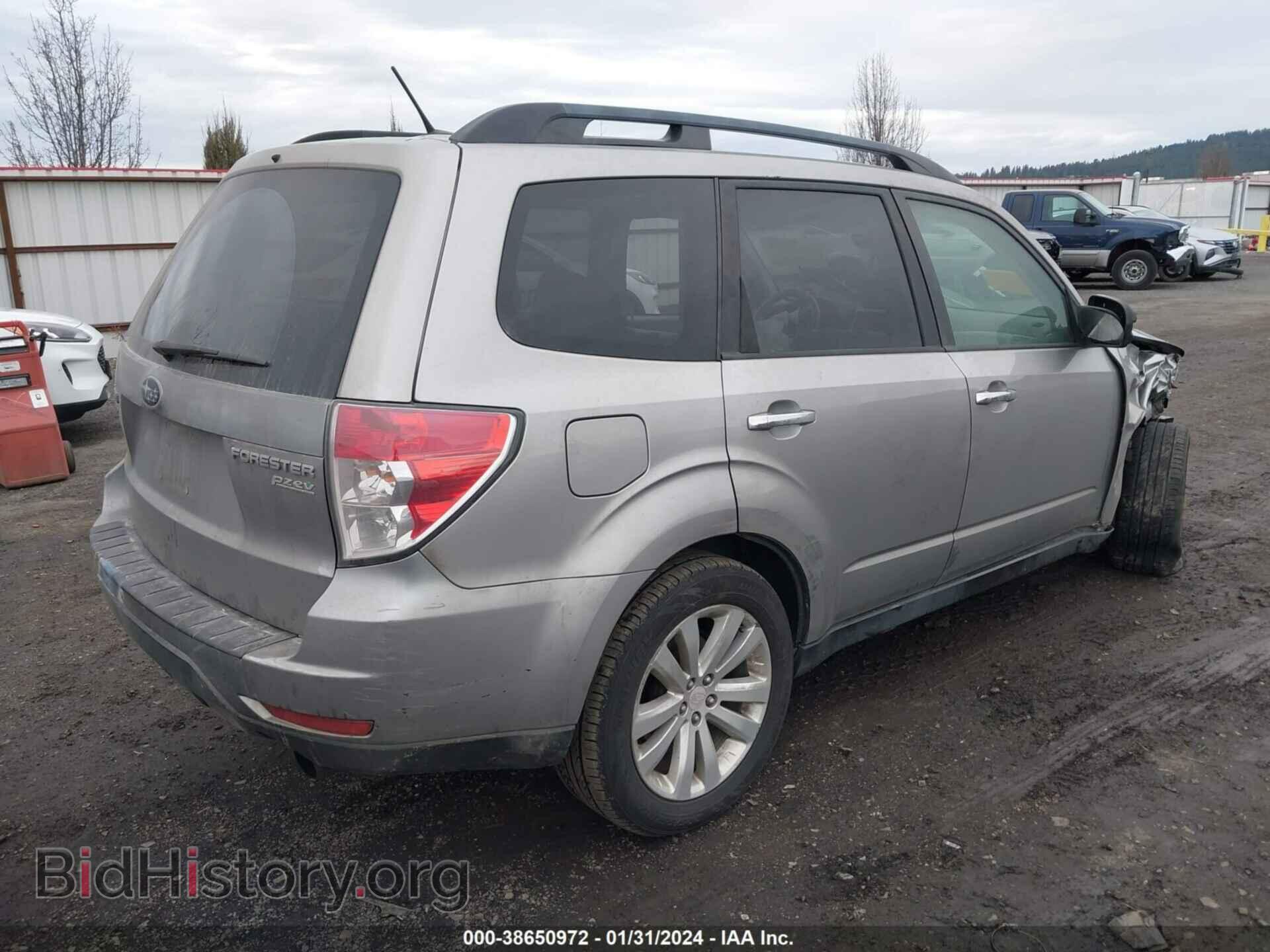 2011 SUBARU FORESTER - VIN: JF2SHAEC9BH771346 - Фото 4