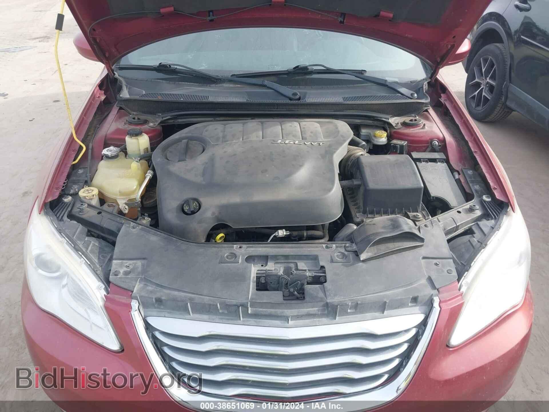 2012 CHRYSLER 200 - VIN: 1C3CCBBG2CN275861 - Фото 10