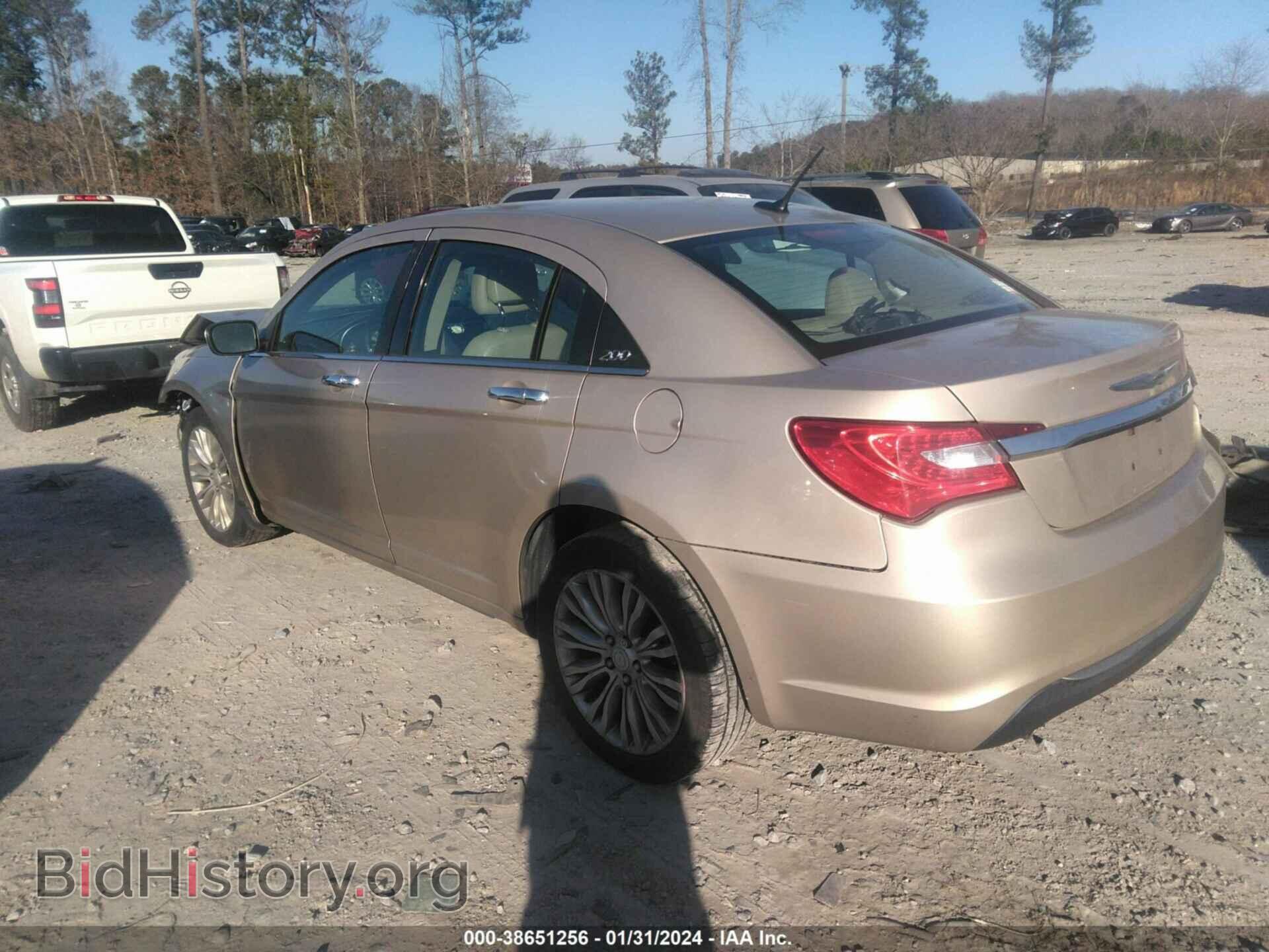 2013 CHRYSLER 200 - VIN: 1C3CCBCG4DN578933 - Фото 3