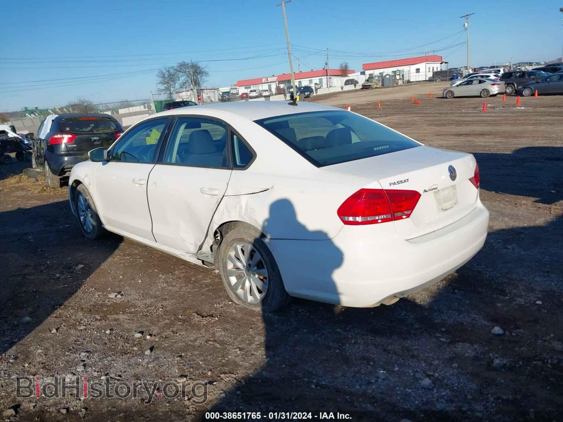 2013 VOLKSWAGEN PASSAT - VIN: 1VWAP7A34DC102727 - Фото 3