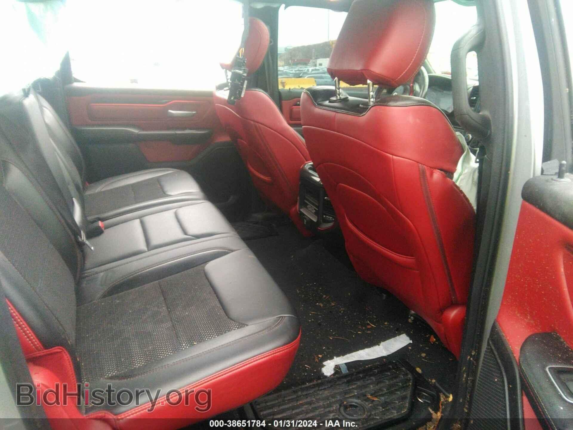 2019 RAM 1500 - VIN: 1C6SRFLT0KN582900 - Фото 8