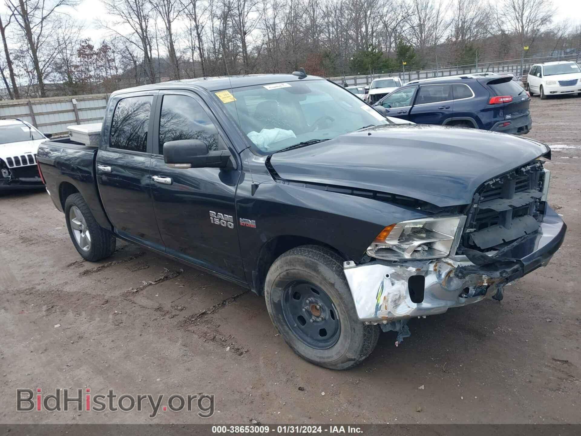 Фотография 3C6RR6LT2HG592330 - RAM 1500 2017