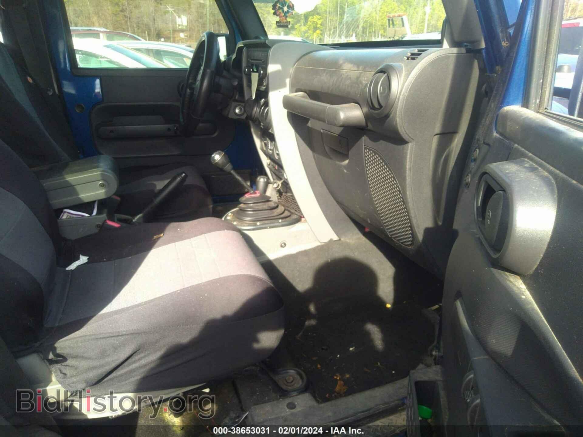 2009 JEEP WRANGLER - VIN: 1J4GA64169L742913 - Фото 5