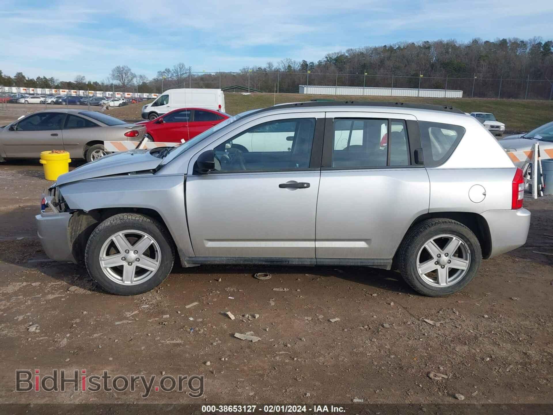 2007 JEEP COMPASS - VIN: 1J8FF47W77D385840 - Фото 14