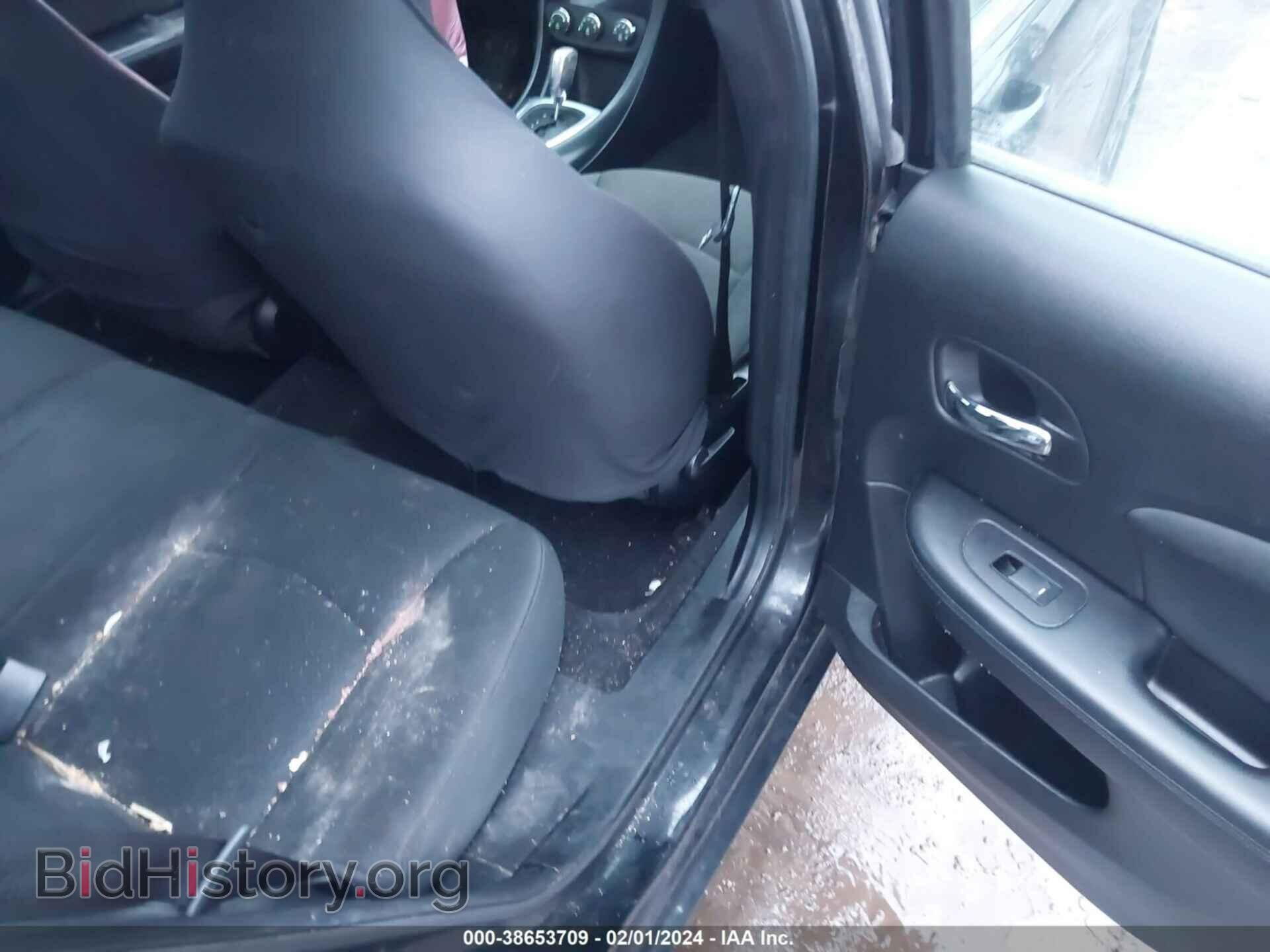 2011 CHRYSLER 200 - VIN: 1C3BC1FB7BN549767 - Фото 8