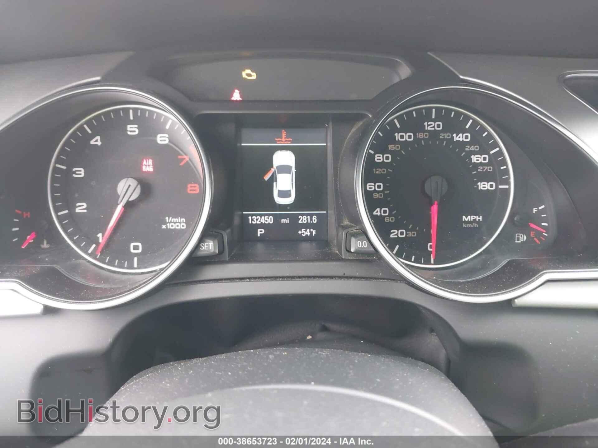 2011 AUDI A5 - VIN: WAULFAFR7BA049830 - Фото 7