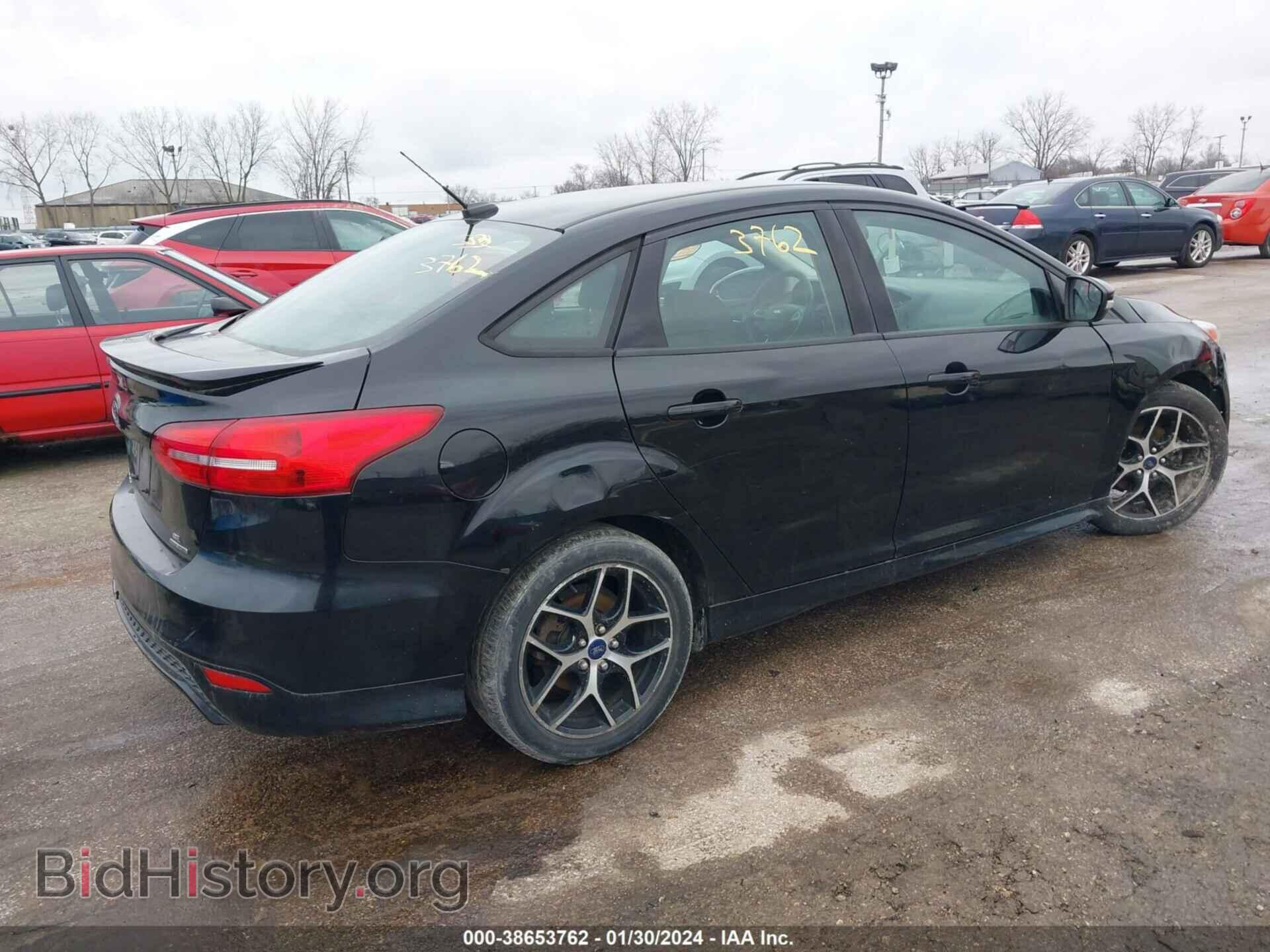2016 FORD FOCUS - VIN: 1FADP3F27GL261745 - Фото 4