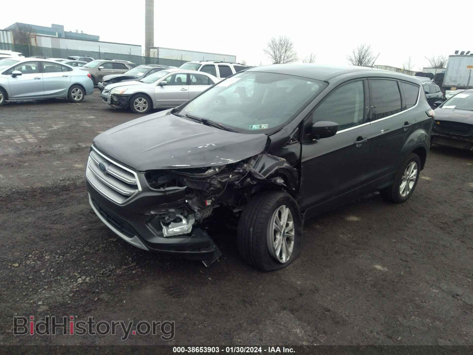 2017 FORD ESCAPE - VIN: 1FMCU9G99HUF03682 - Фото 2