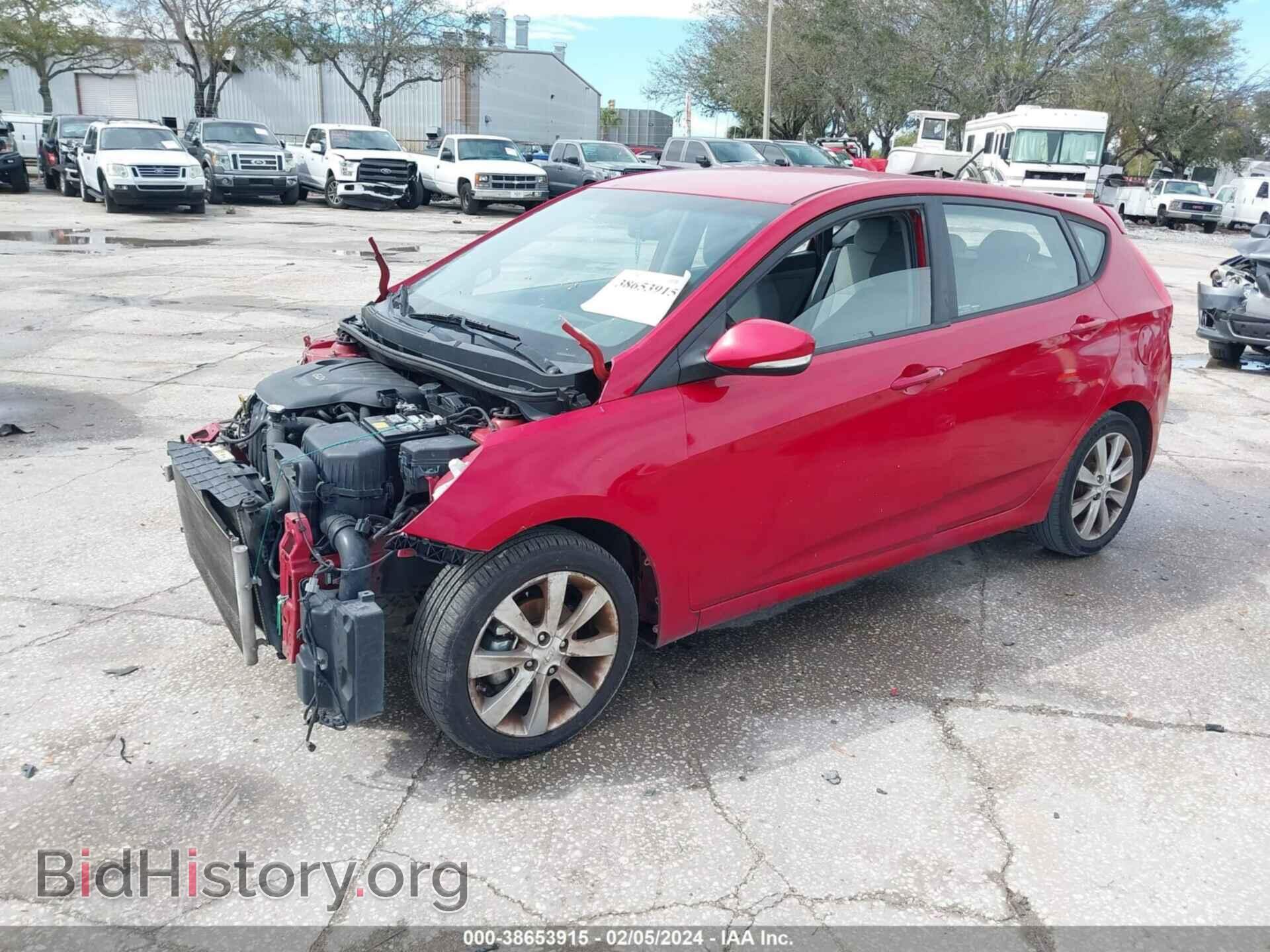 2013 HYUNDAI ACCENT - VIN: KMHCU5AE3DU087041 - Фото 2
