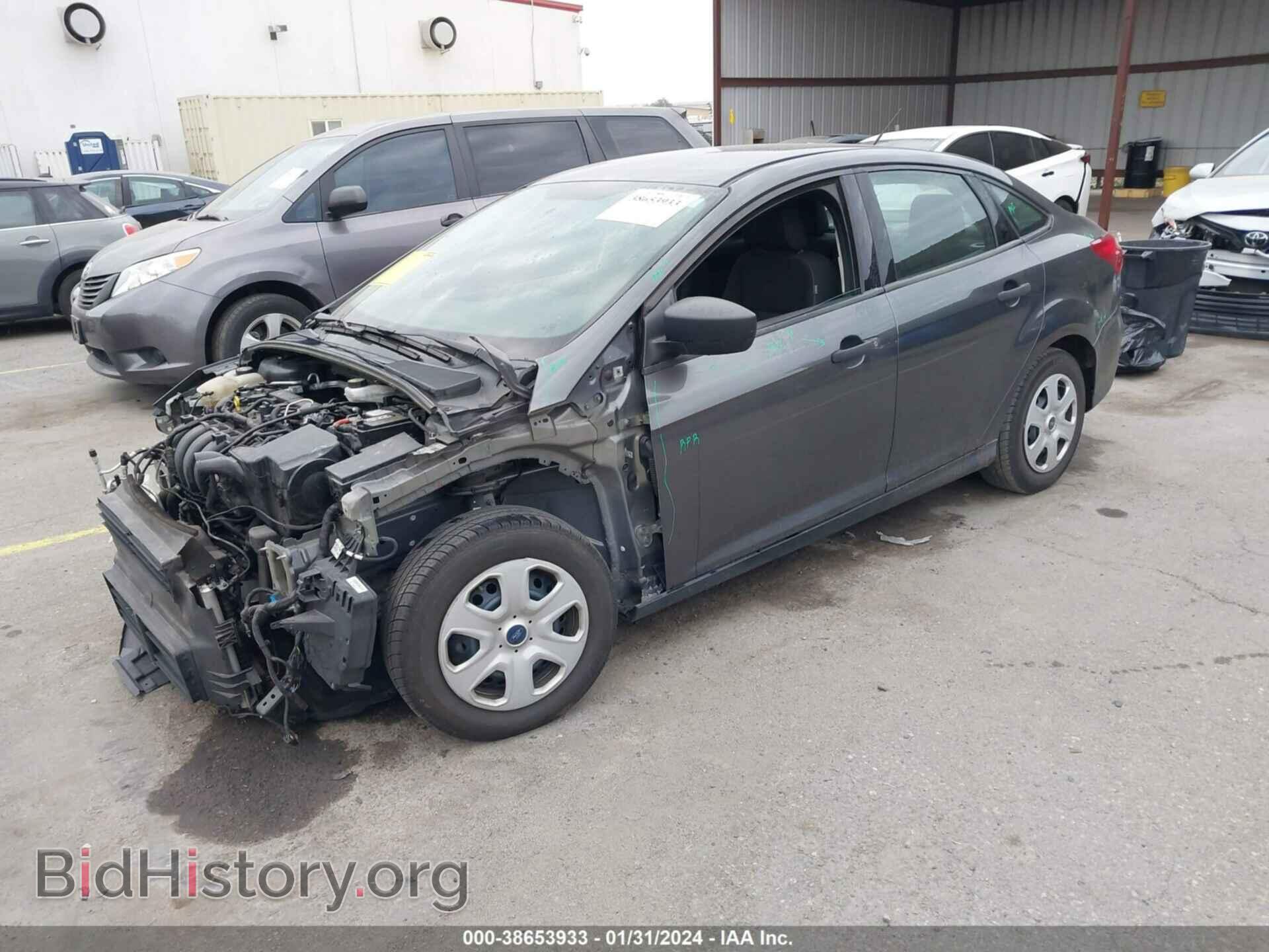 2018 FORD FOCUS - VIN: 1FADP3E29JL303938 - Photo 2