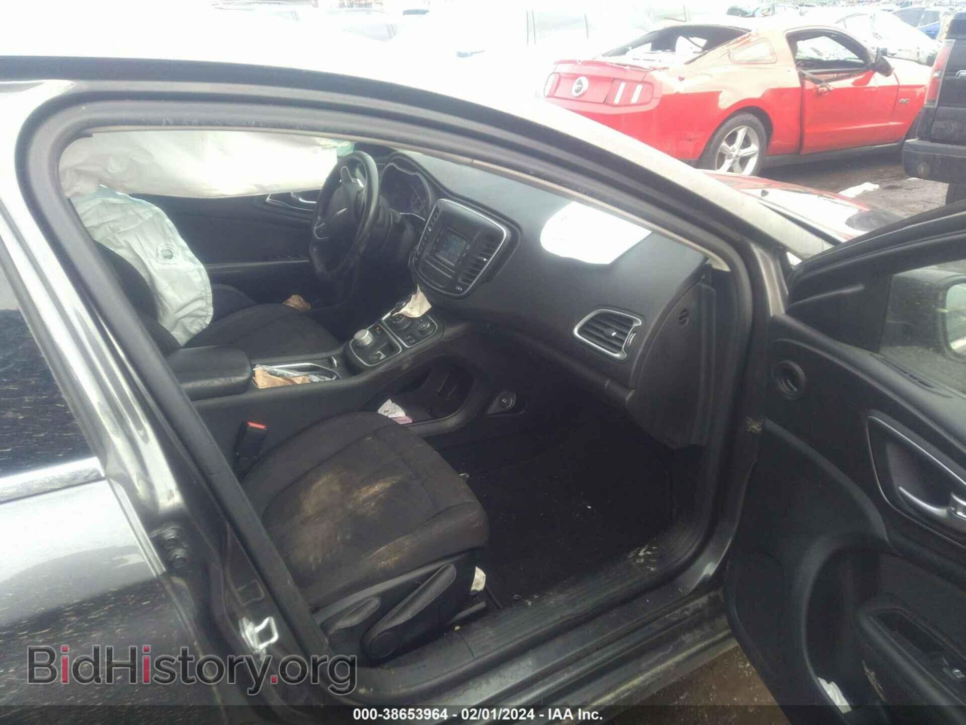 2015 CHRYSLER 200 - VIN: 1C3CCCAB3FN557927 - Фото 5