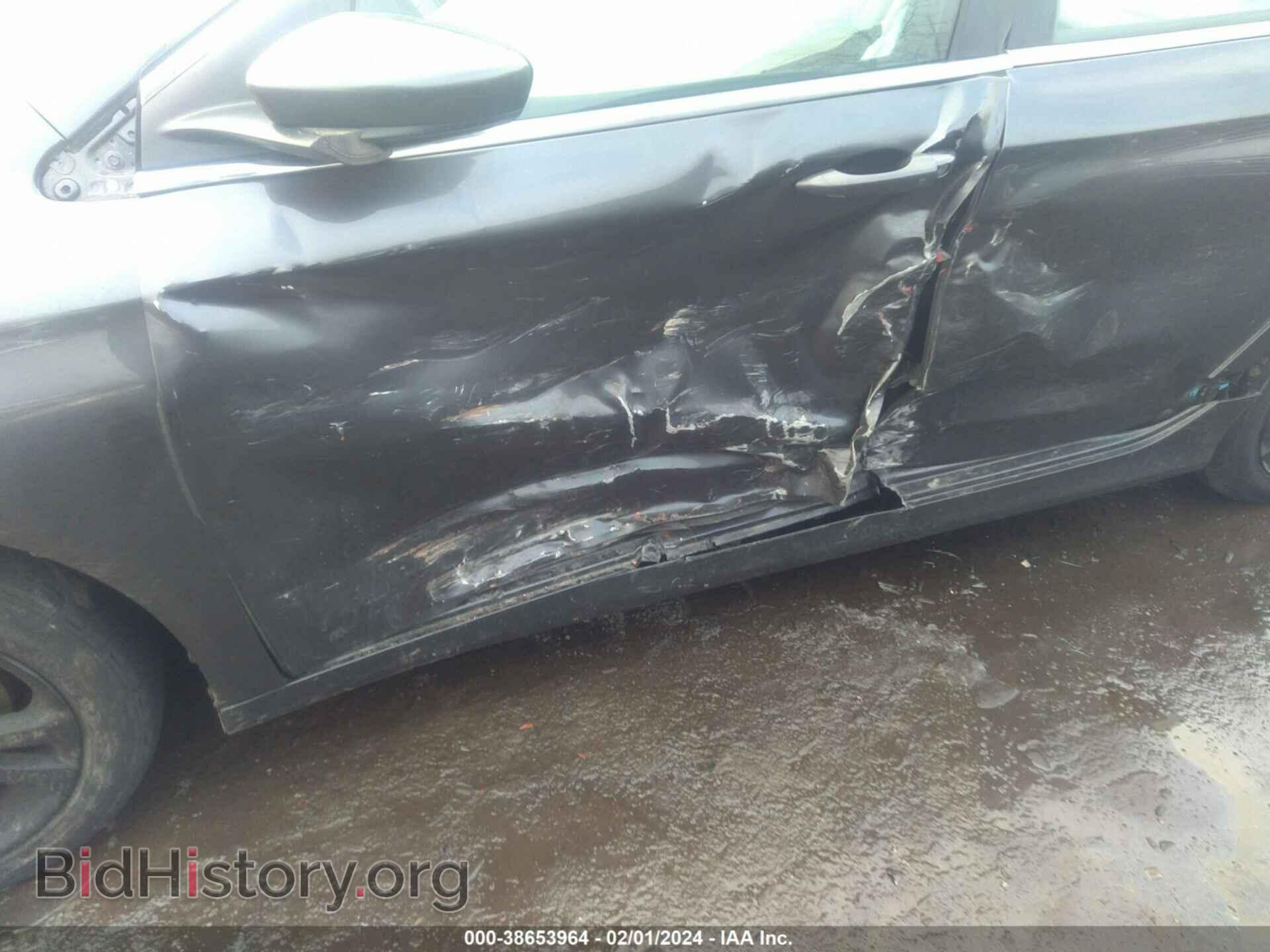 2015 CHRYSLER 200 - VIN: 1C3CCCAB3FN557927 - Фото 6
