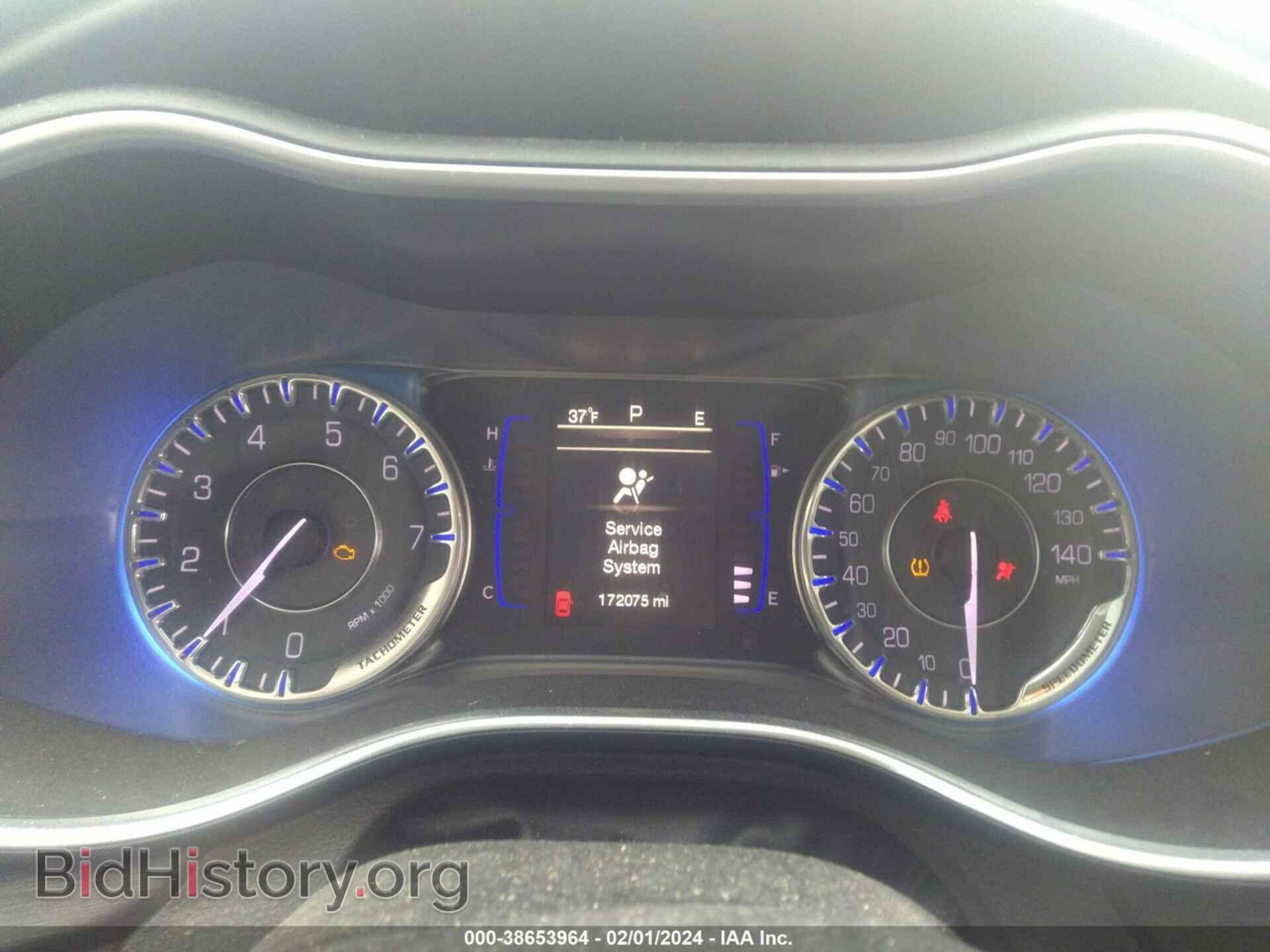 2015 CHRYSLER 200 - VIN: 1C3CCCAB3FN557927 - Фото 7