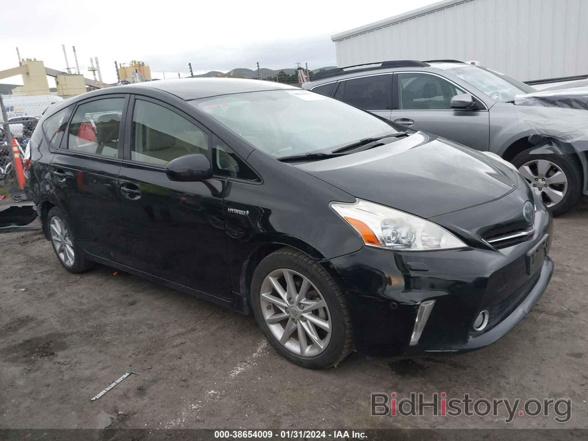 Photo JTDZN3EU4C3052062 - TOYOTA PRIUS V 2012