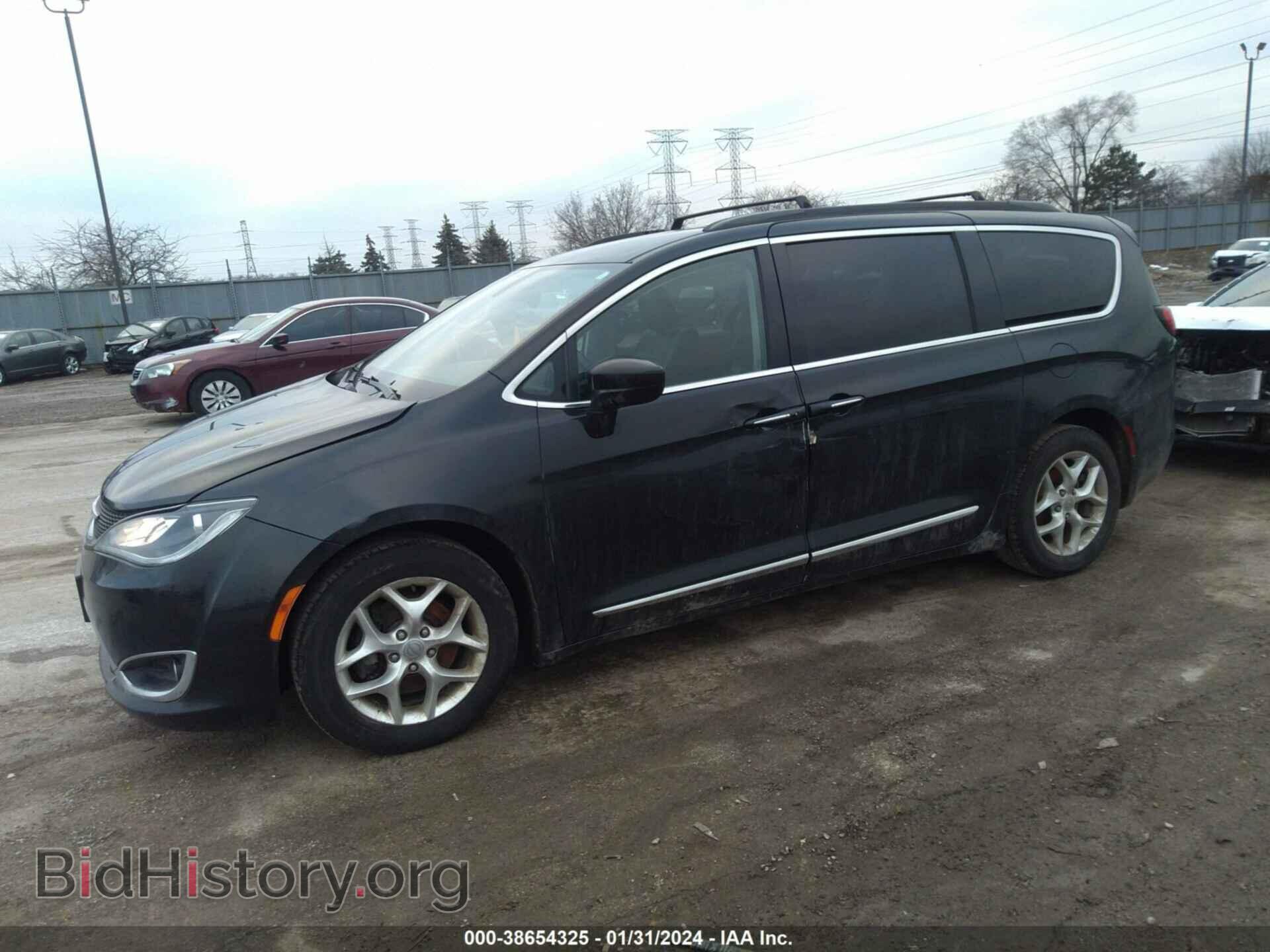 2017 CHRYSLER PACIFICA - VIN: 2C4RC1BG8HR784847 - Фото 2