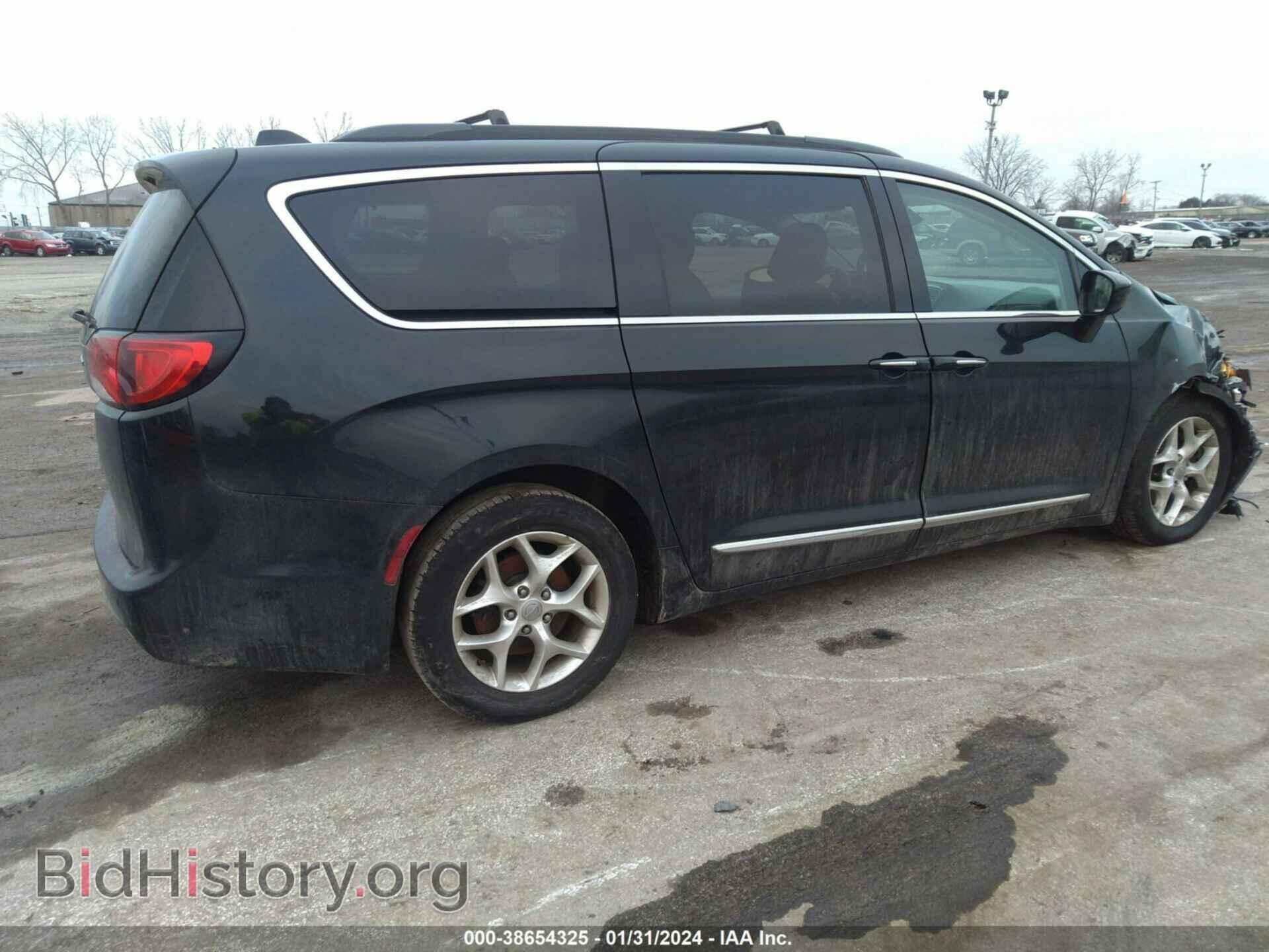 2017 CHRYSLER PACIFICA - VIN: 2C4RC1BG8HR784847 - Фото 4