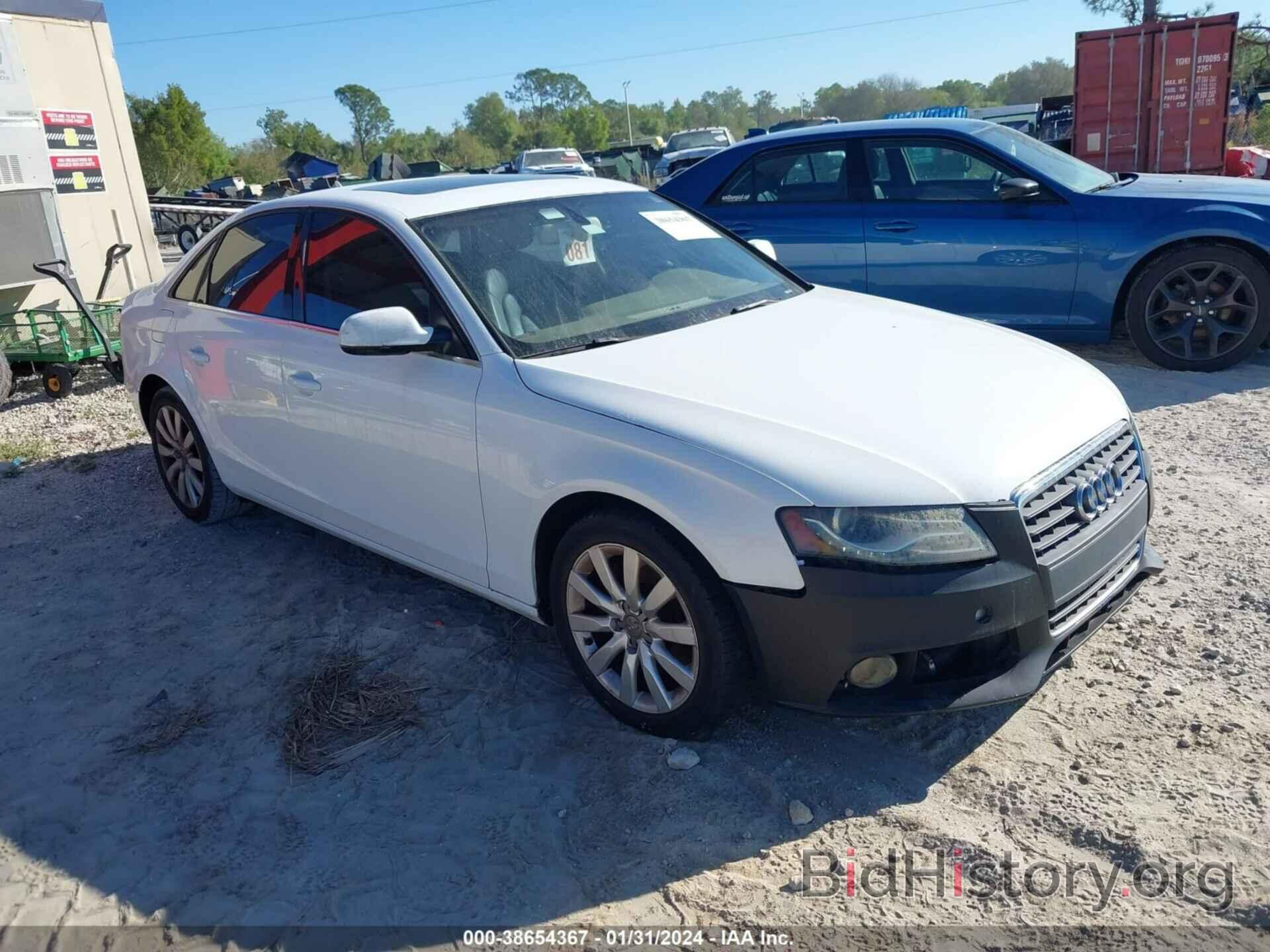 Photo WAUEFAFL8BN054595 - AUDI A4 2011