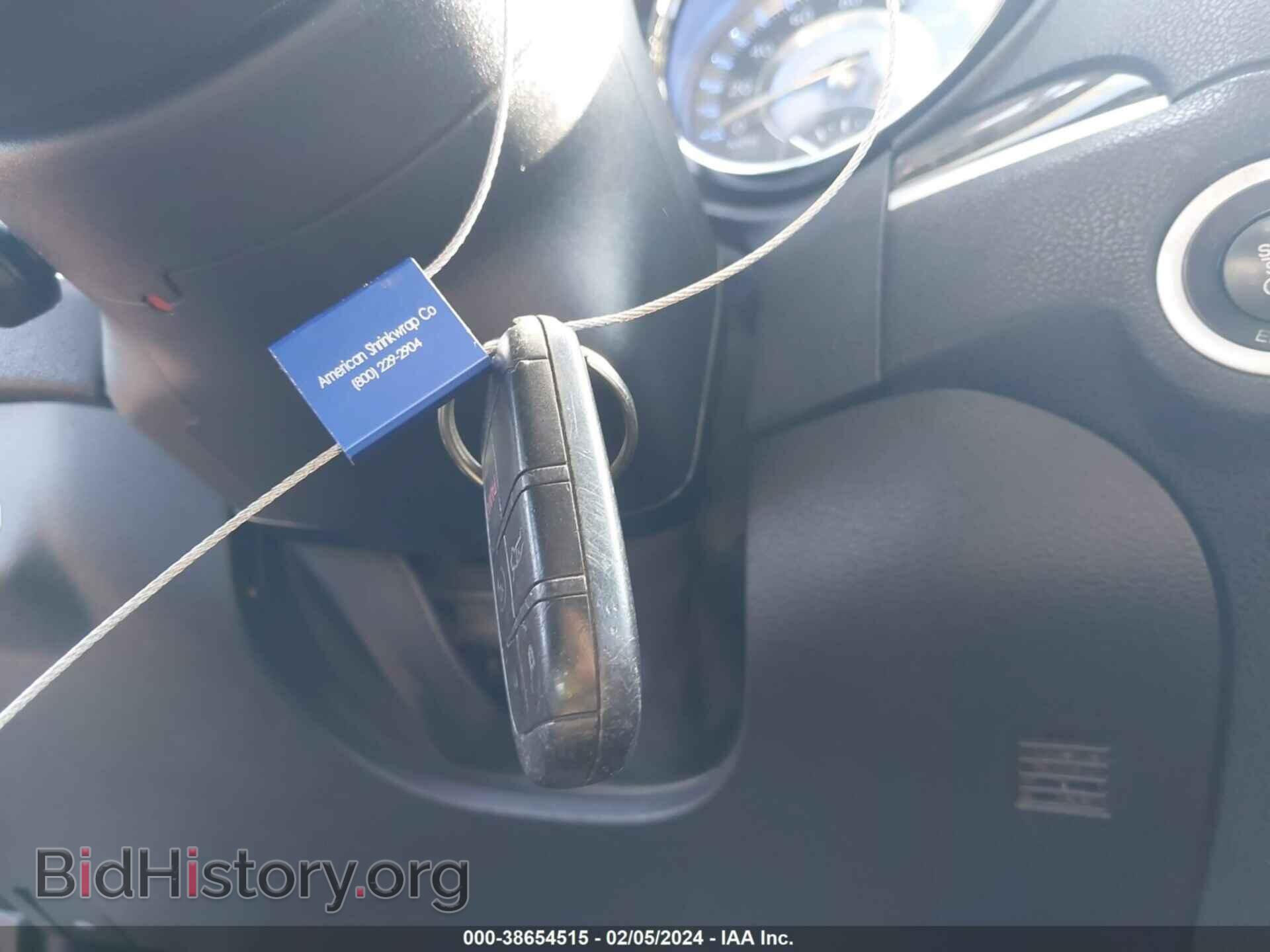2013 CHRYSLER 300C - VIN: 2C3CCAET3DH708200 - Фото 11