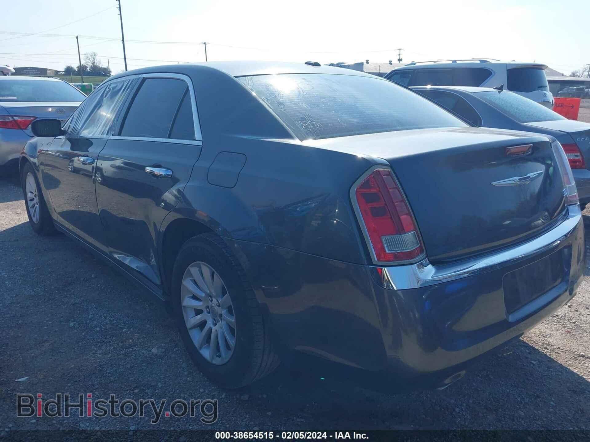 2013 CHRYSLER 300C - VIN: 2C3CCAET3DH708200 - Фото 3