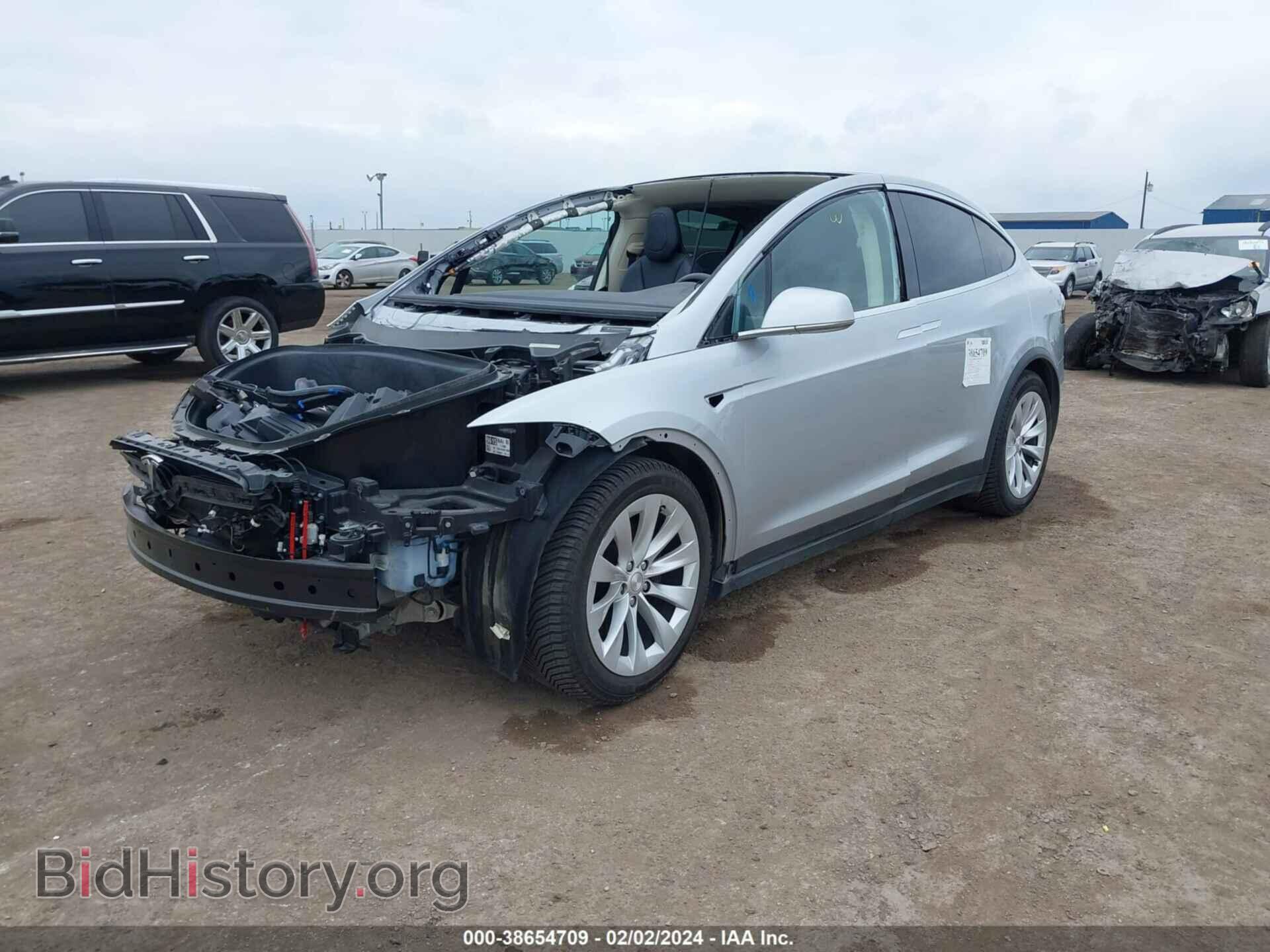 2016 TESLA MODEL X - VIN: 5YJXCAE22GF002558 - Photo 2