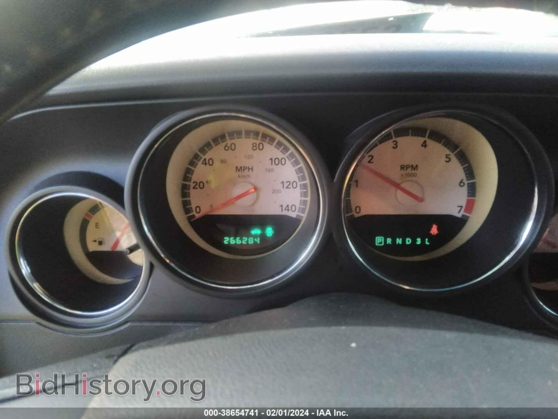 2009 DODGE CHALLENGER - VIN: 2B3LJ44V69H604637 - Фото 7