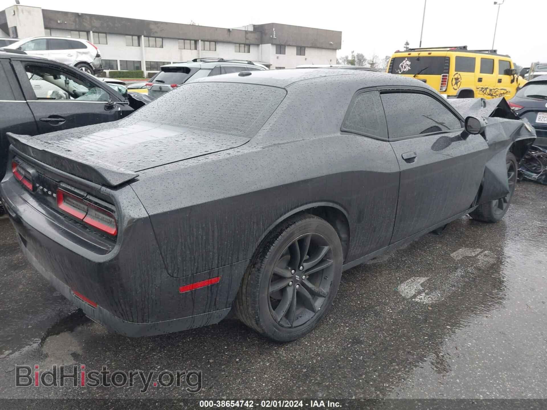 2018 DODGE CHALLENGER - VIN: 2C3CDZAG1JH246445 - Фото 4