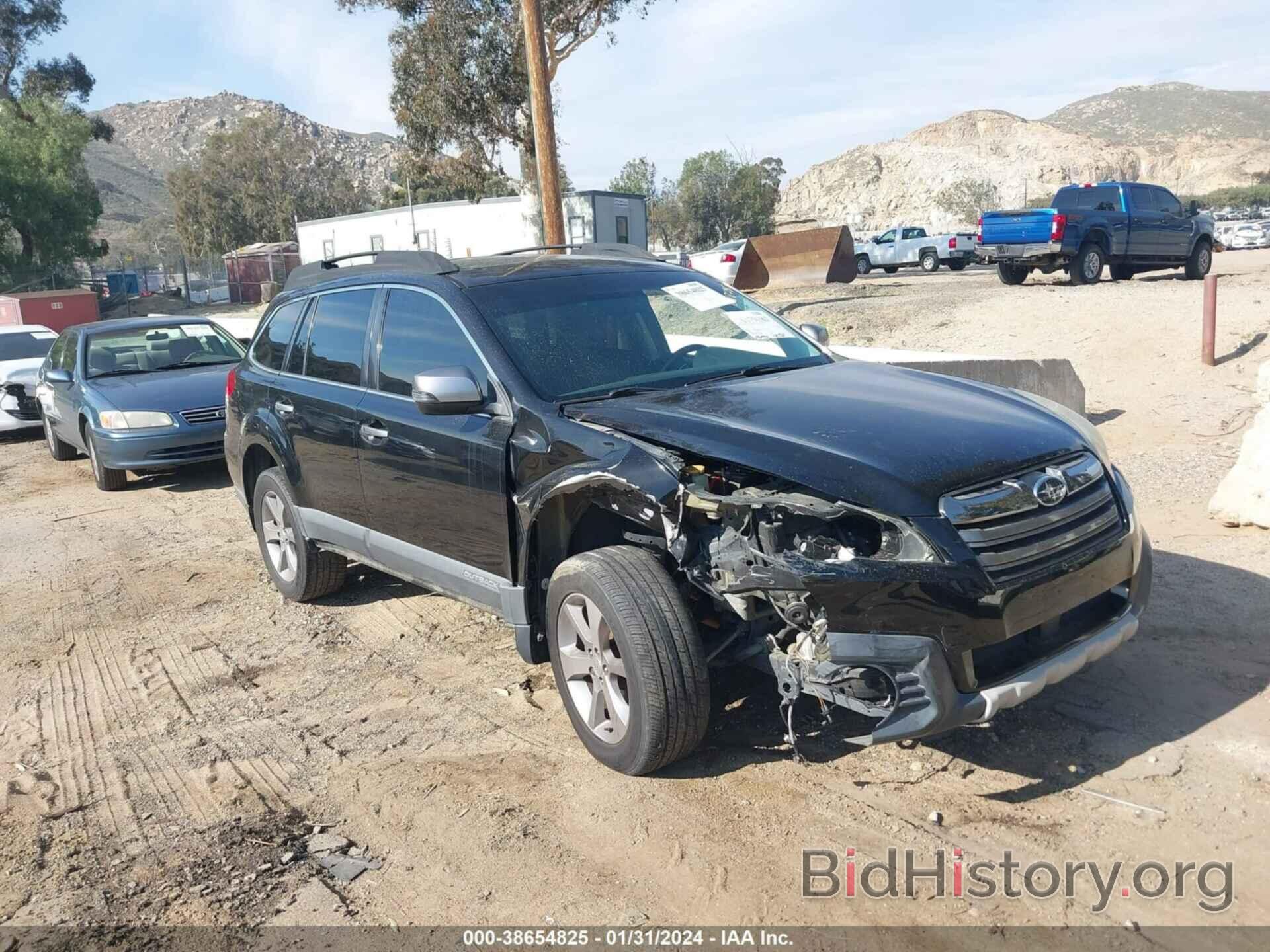 Photo 4S4BRBSC1D3209068 - SUBARU OUTBACK 2013