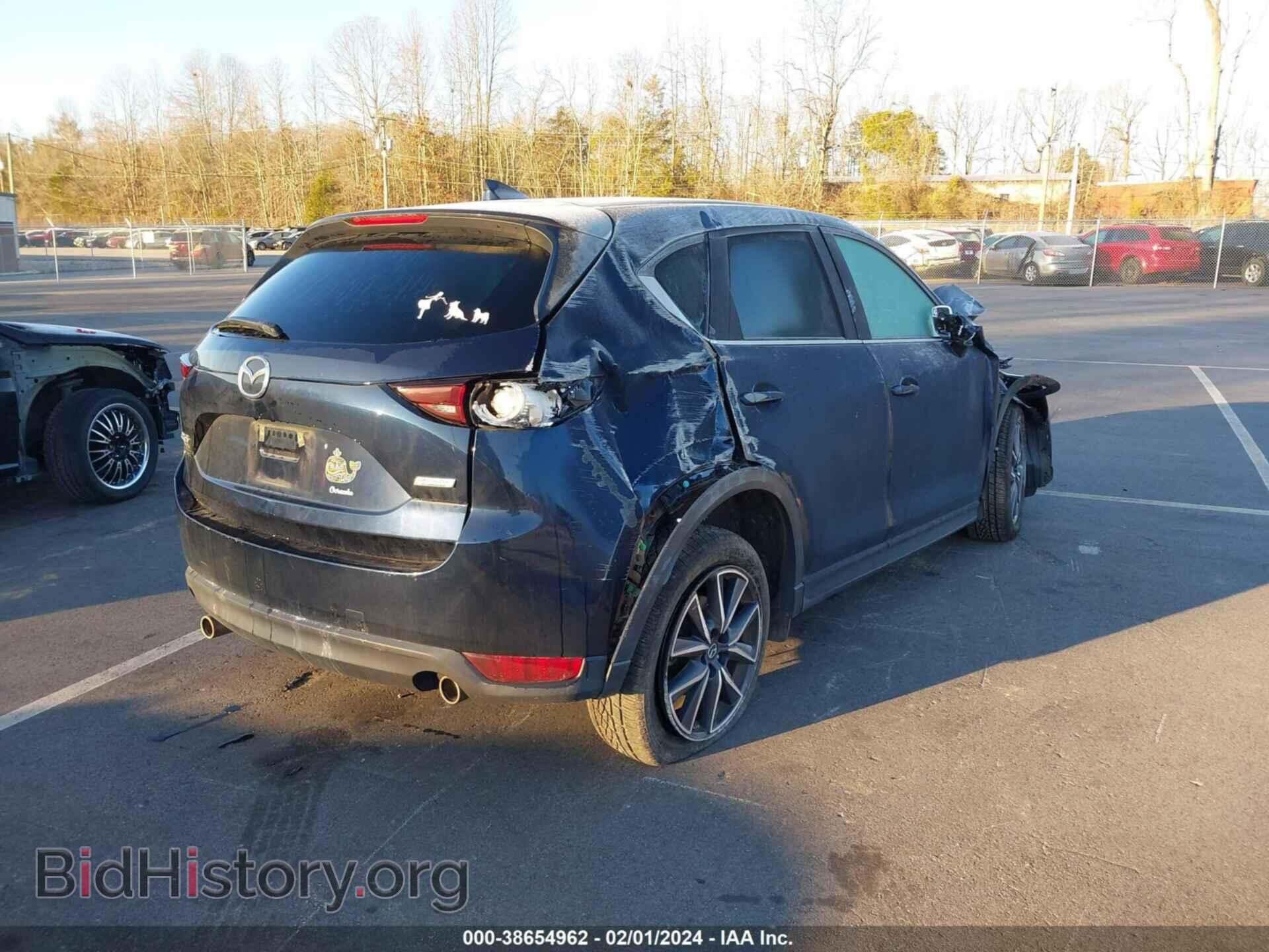2018 MAZDA CX-5 - VIN: JM3KFACM2J1392901 - Фото 4