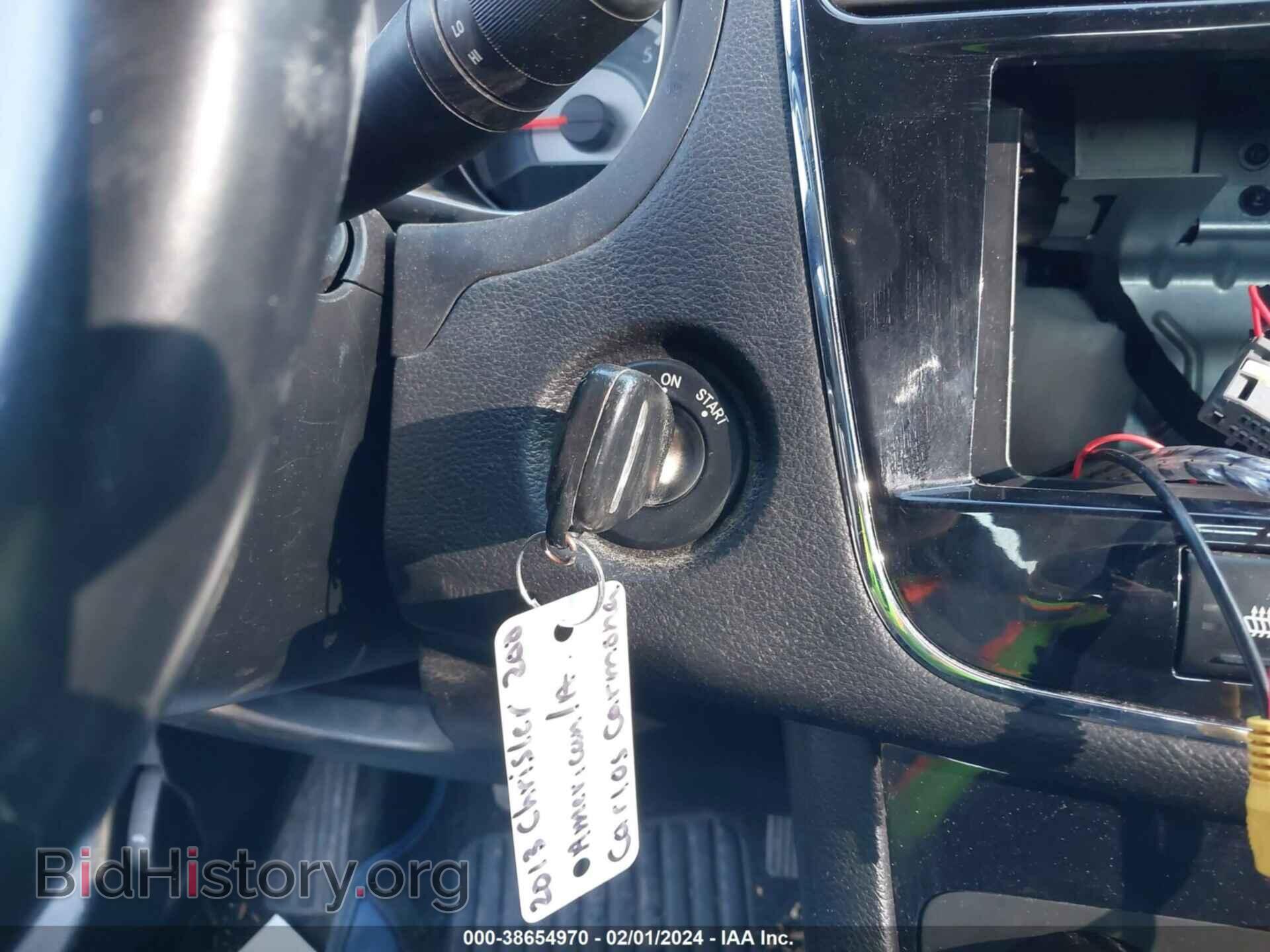 2013 CHRYSLER 200 - VIN: 1C3CCBBB7DN575255 - Фото 11