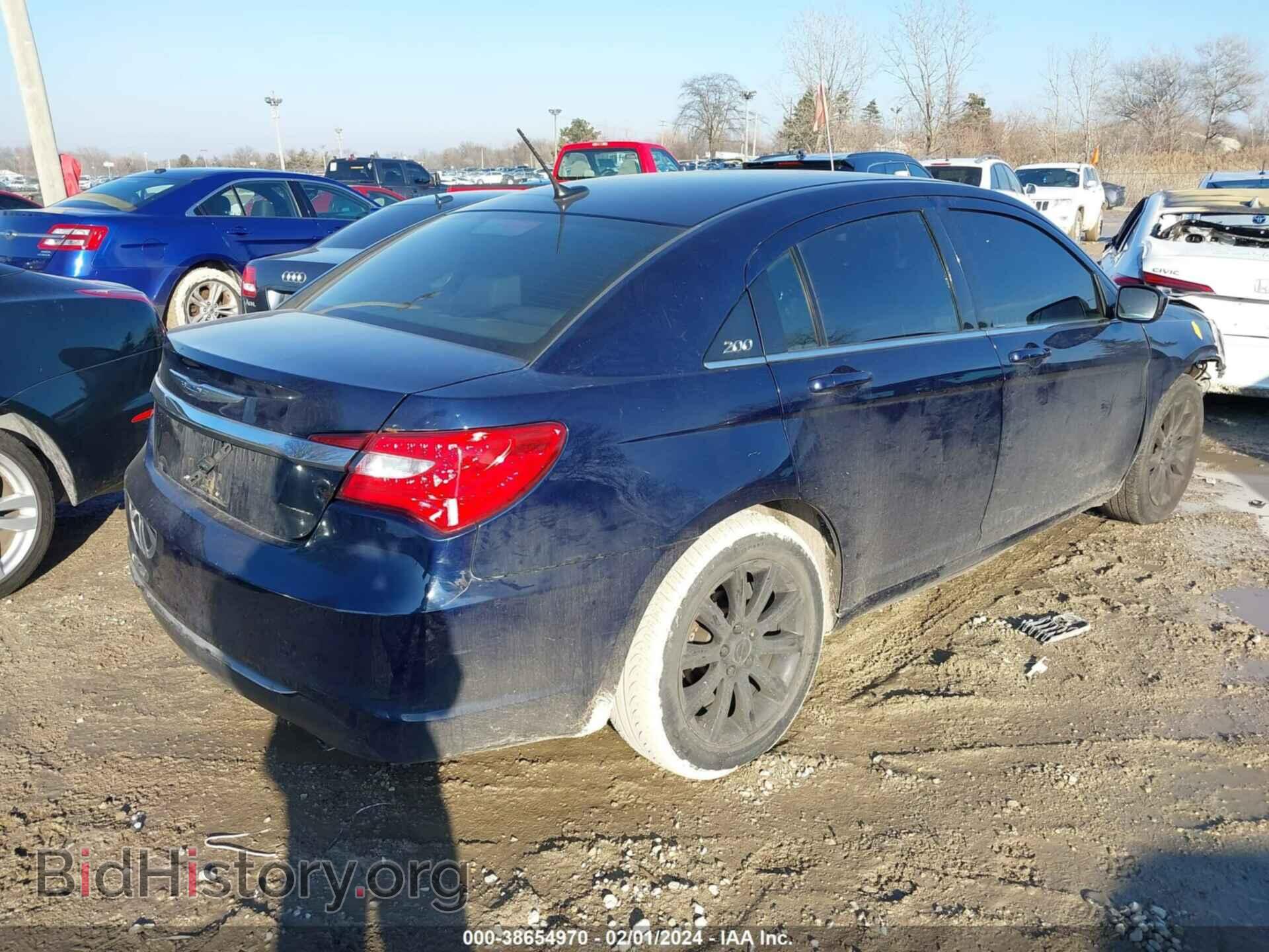 2013 CHRYSLER 200 - VIN: 1C3CCBBB7DN575255 - Фото 4