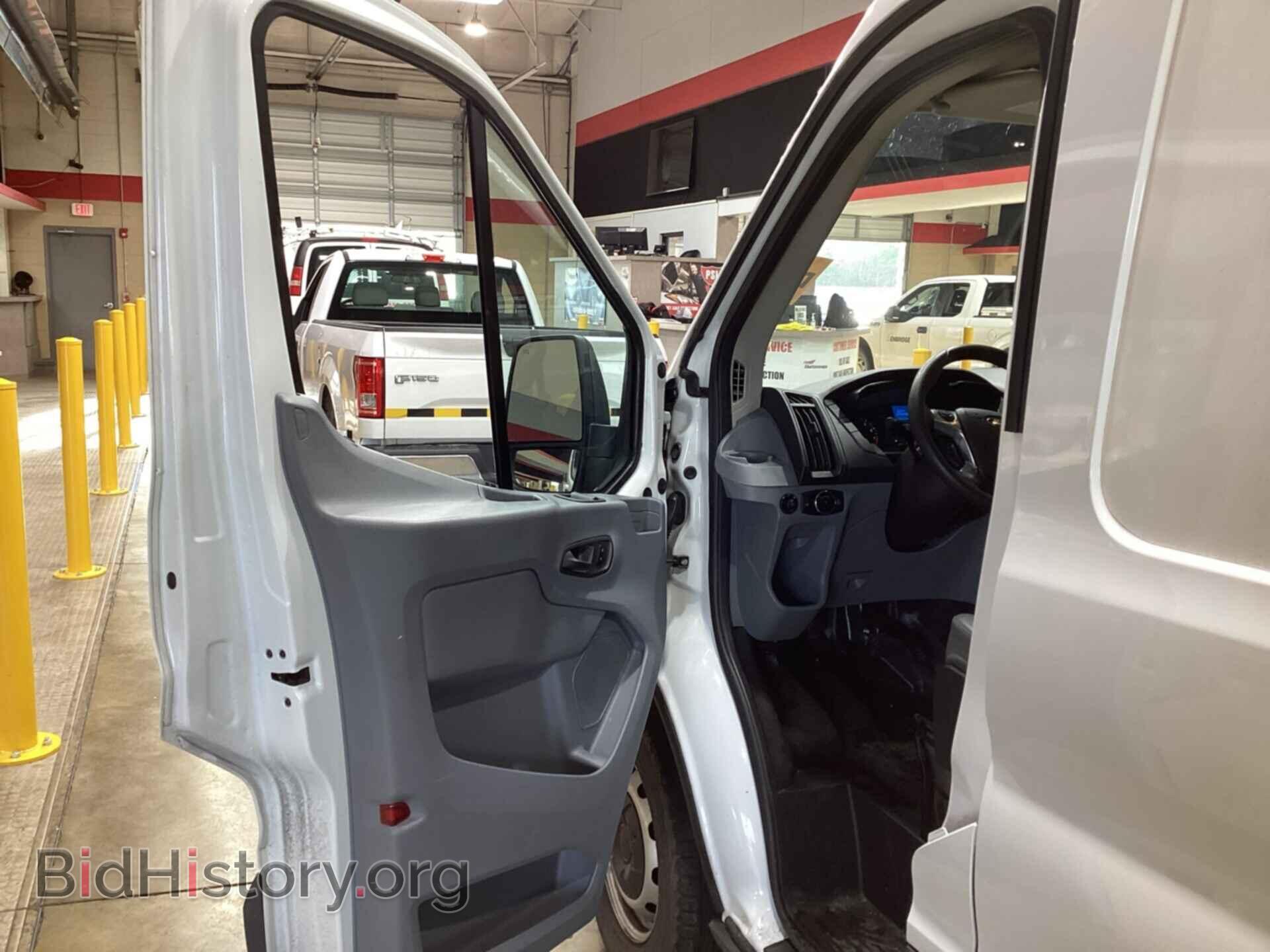 2017 FORD TRANSIT - VIN: 1FTYR2CM2HKA15845 - Photo 2