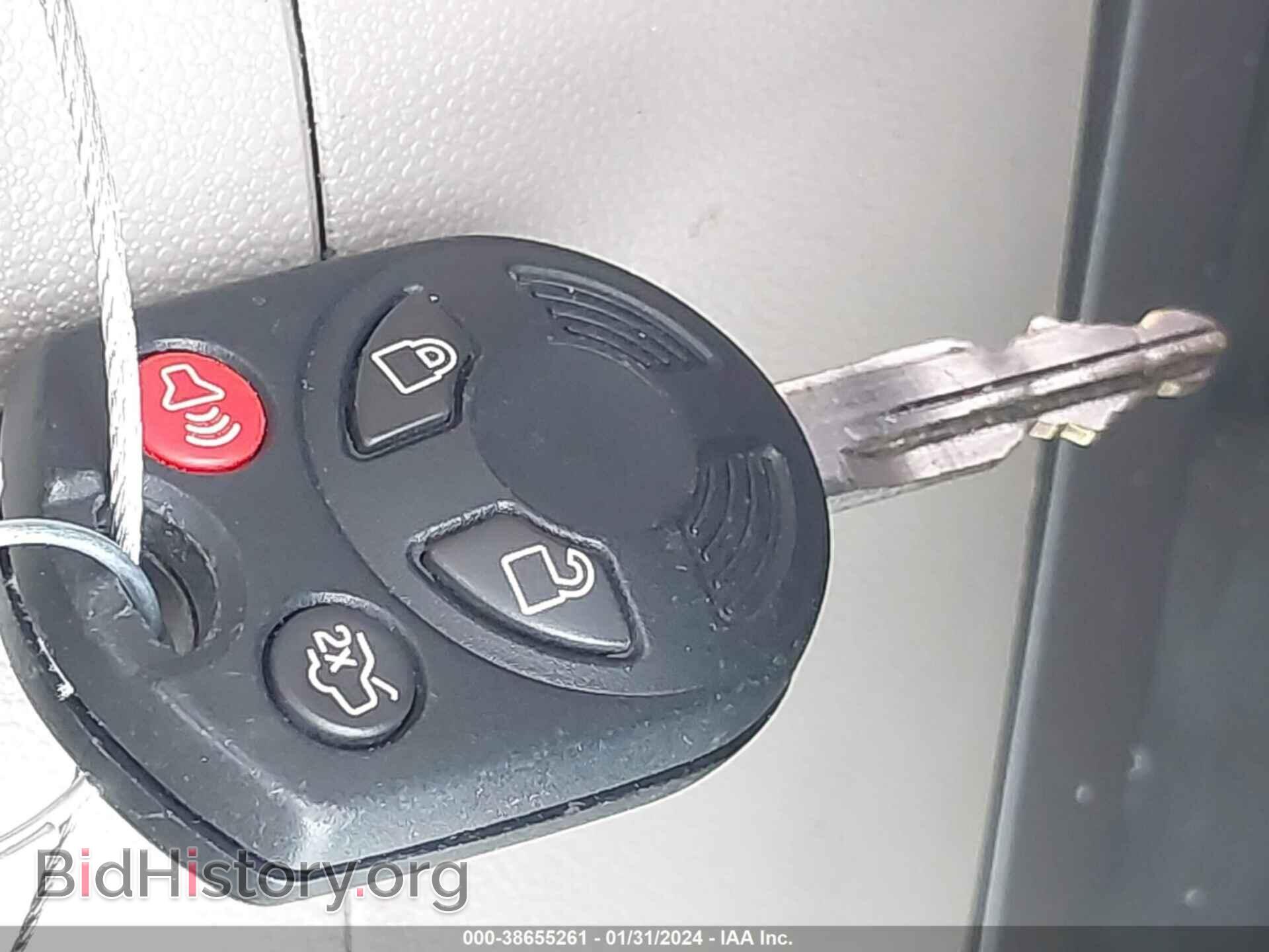 2009 FORD ESCAPE - VIN: 1FMCU03739KA85570 - Фото 11