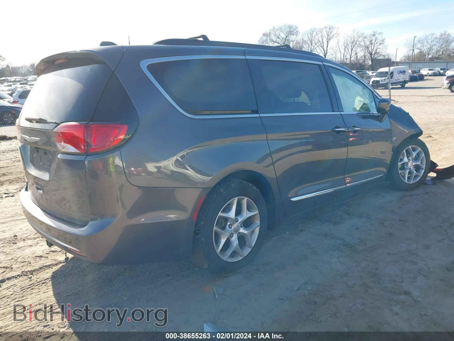 2017 CHRYSLER PACIFICA - VIN: 2C4RC1BG2HR611339 - Photo 4