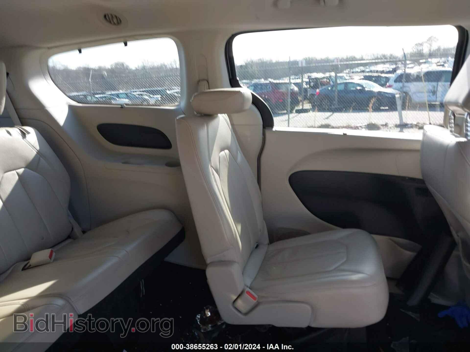 2017 CHRYSLER PACIFICA - VIN: 2C4RC1BG2HR611339 - Photo 8