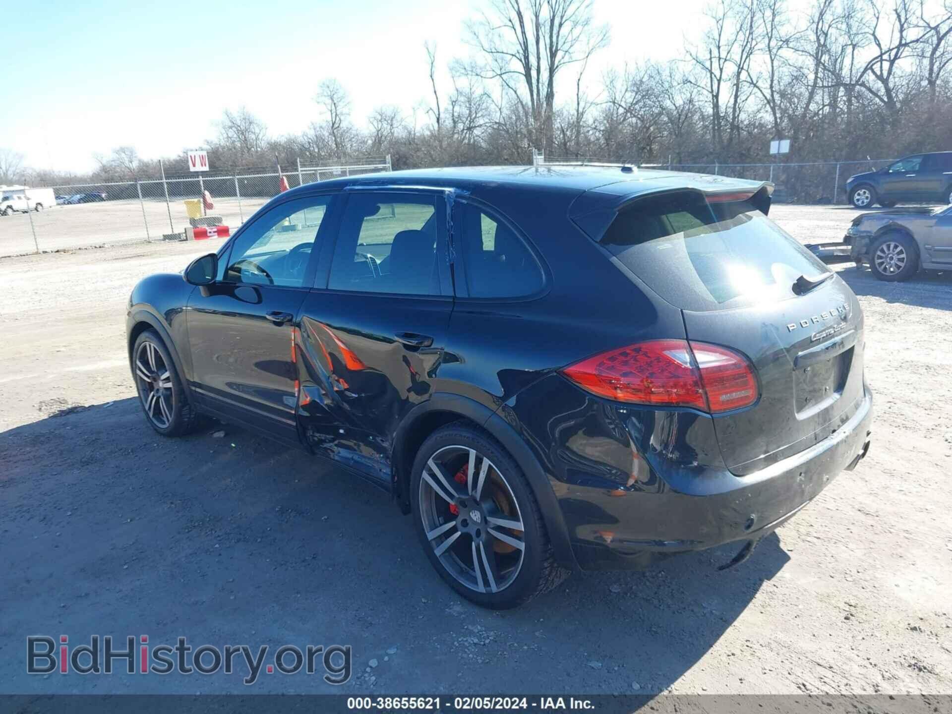 2011 PORSCHE CAYENNE - VIN: WP1AC2A27BLA83420 - Фото 3
