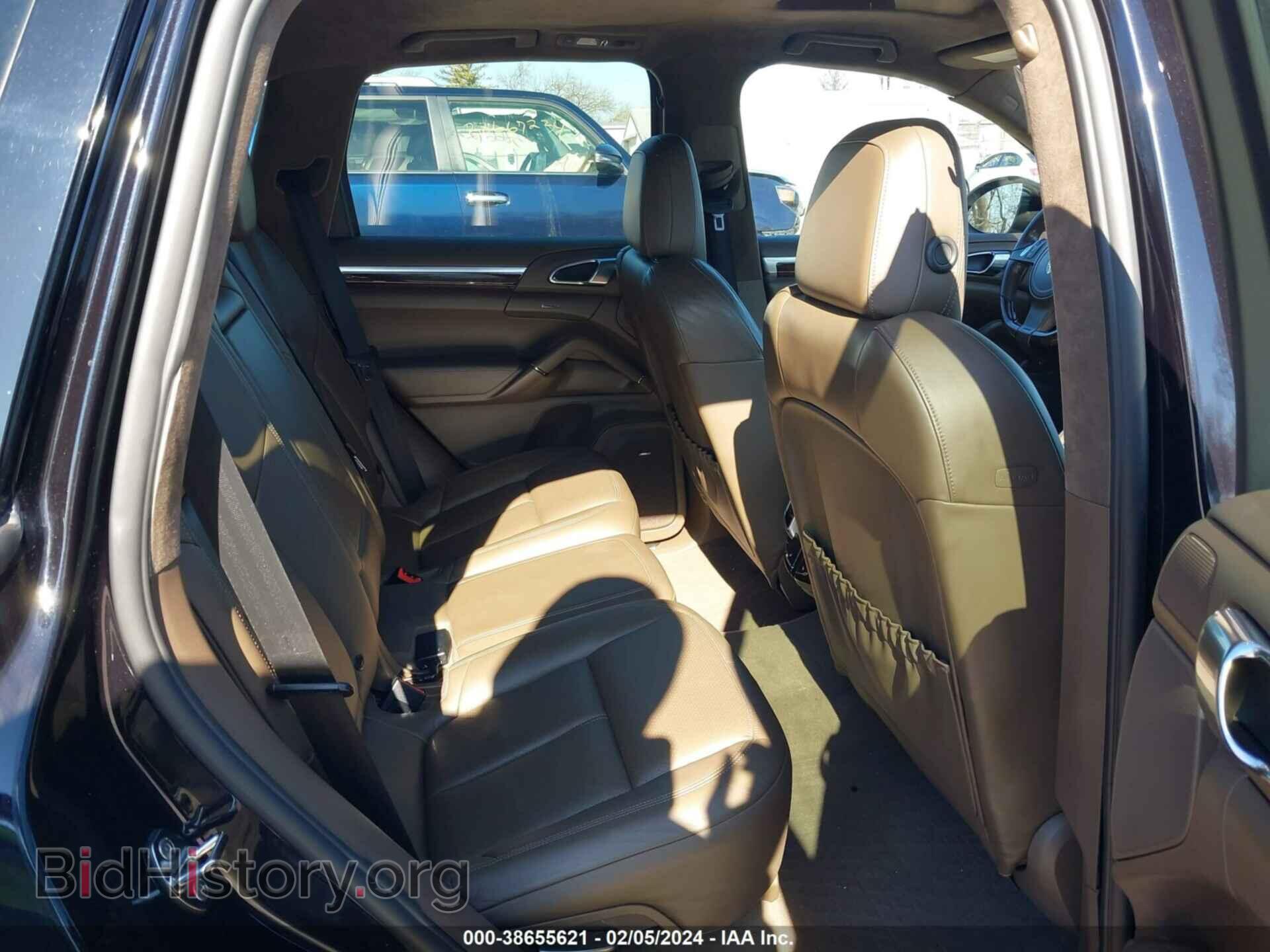 2011 PORSCHE CAYENNE - VIN: WP1AC2A27BLA83420 - Фото 8