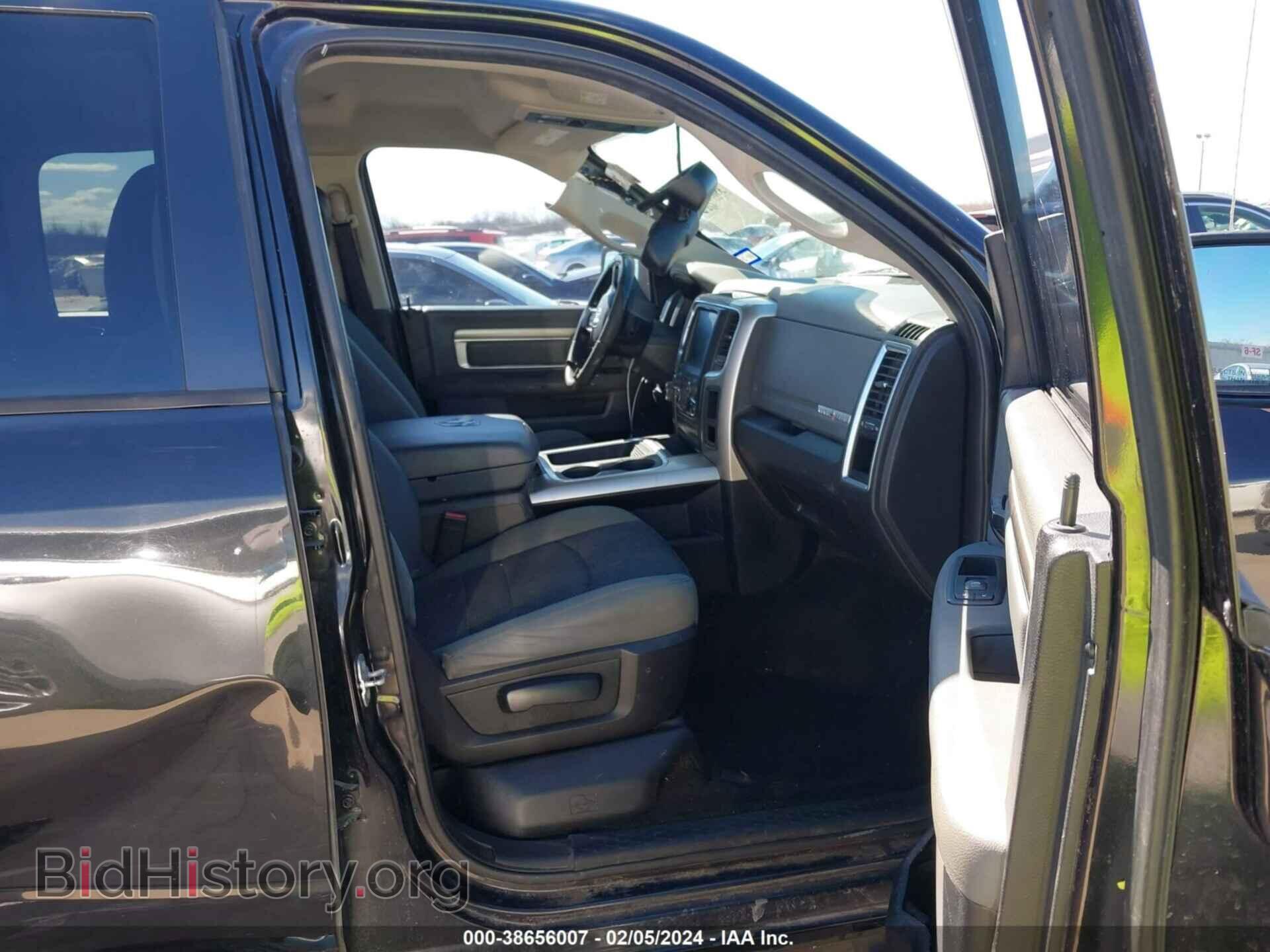 2016 RAM 1500 - VIN: 1C6RR6LG7GS414438 - Фото 5