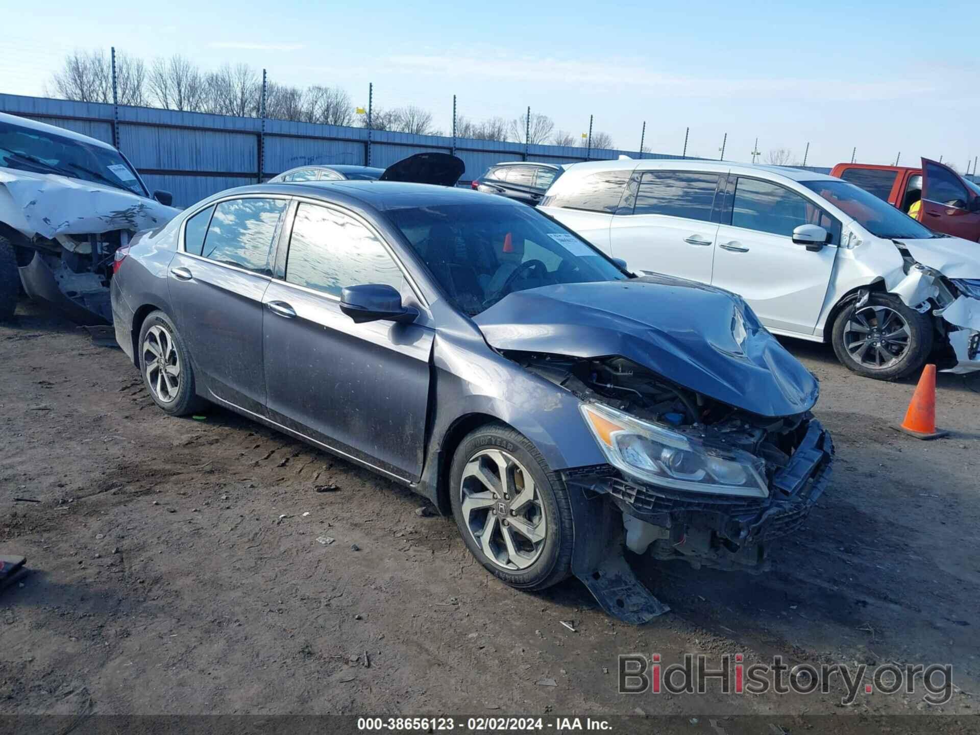 Photo 1HGCR3F88GA029530 - HONDA ACCORD 2016