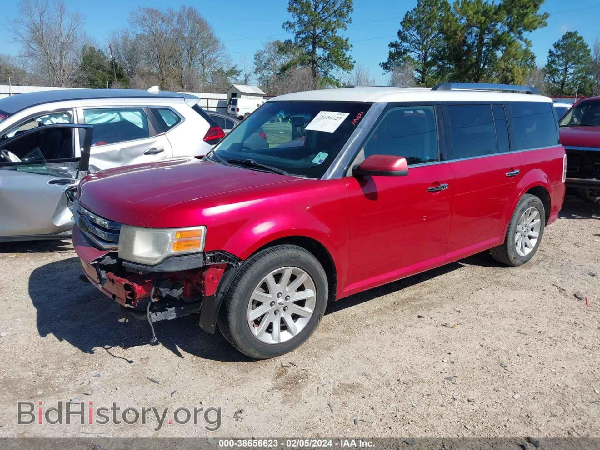 2011 FORD FLEX - VIN: 2FMGK5CC8BBD26816 - Photo 2
