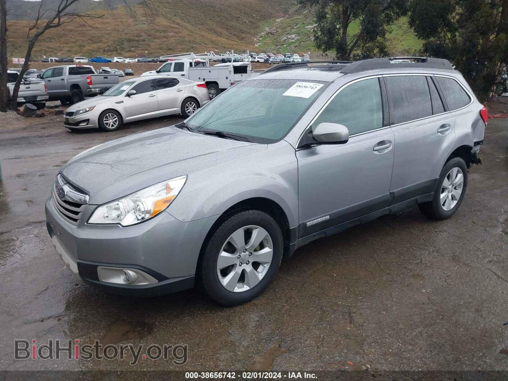 2010 SUBARU OUTBACK - VIN: 4S4BRBLC3A3337208 - Фото 2
