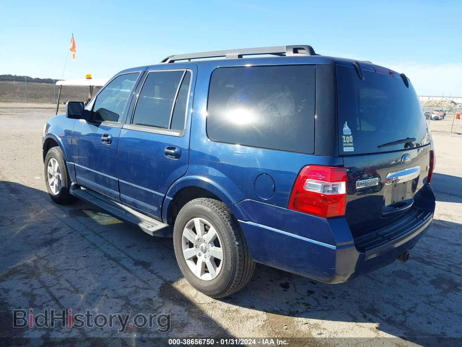 2010 FORD EXPEDITION - VIN: 1FMJU1F5XAEB53552 - Фото 3
