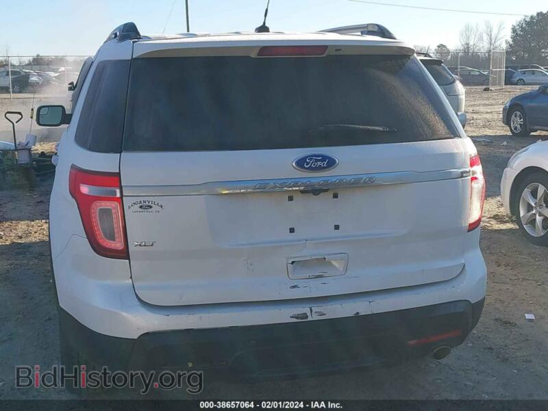2011 Ford EXPLORER (VIN 1FMHK7D80BGA82033) — фото 6 из 16