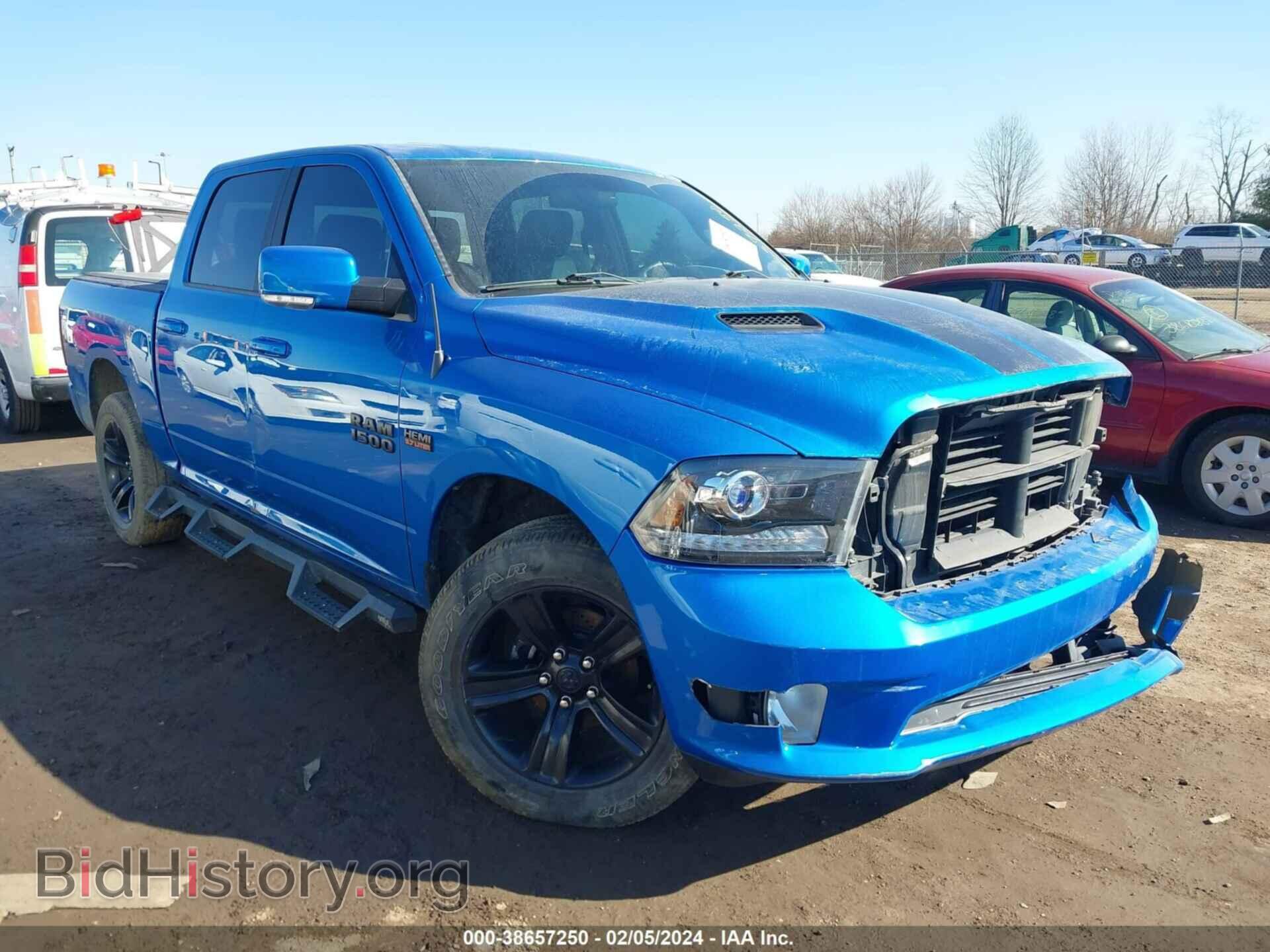 Фотография 1C6RR7MT8JS194462 - RAM 1500 2018