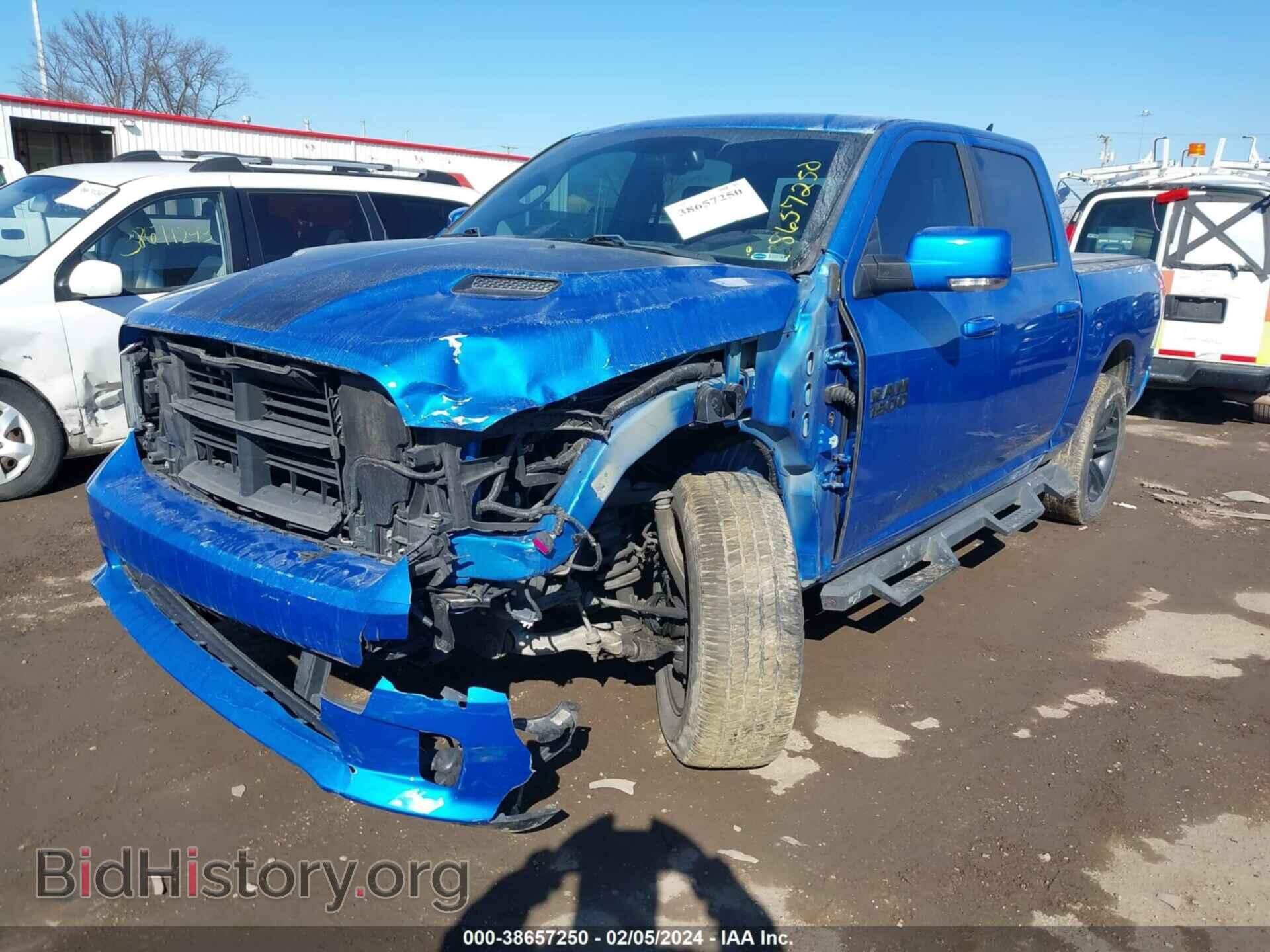 2018 RAM 1500 - VIN: 1C6RR7MT8JS194462 - Фото 2