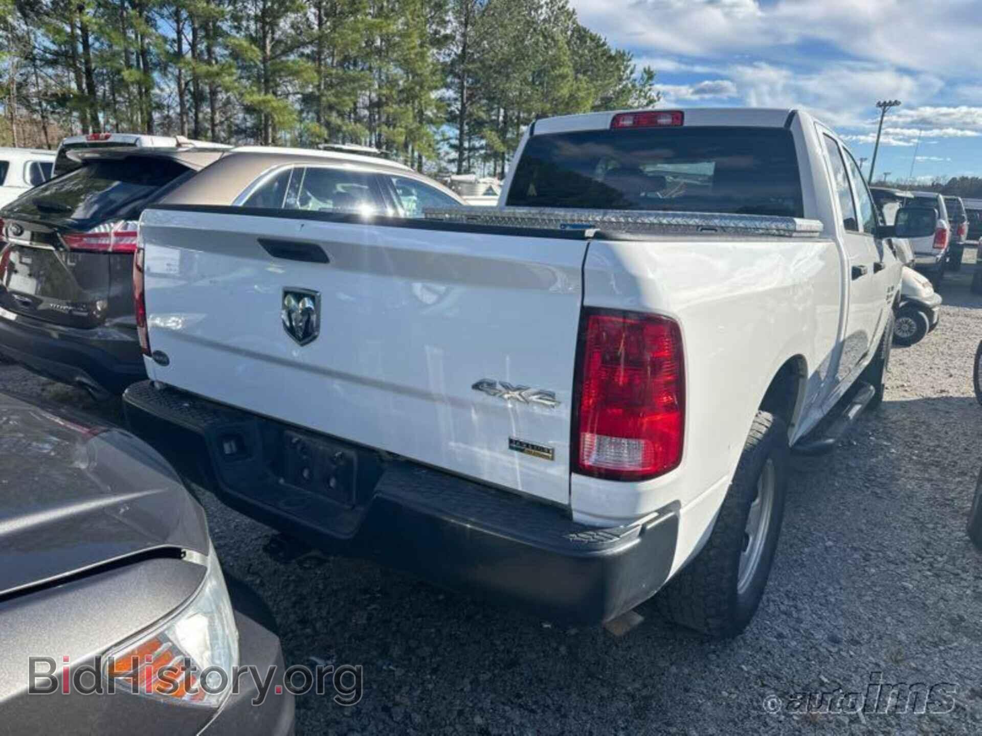 2019 RAM 1500 CLASSIC - VIN: 1C6RR7FG2KS615108 - Фото 10