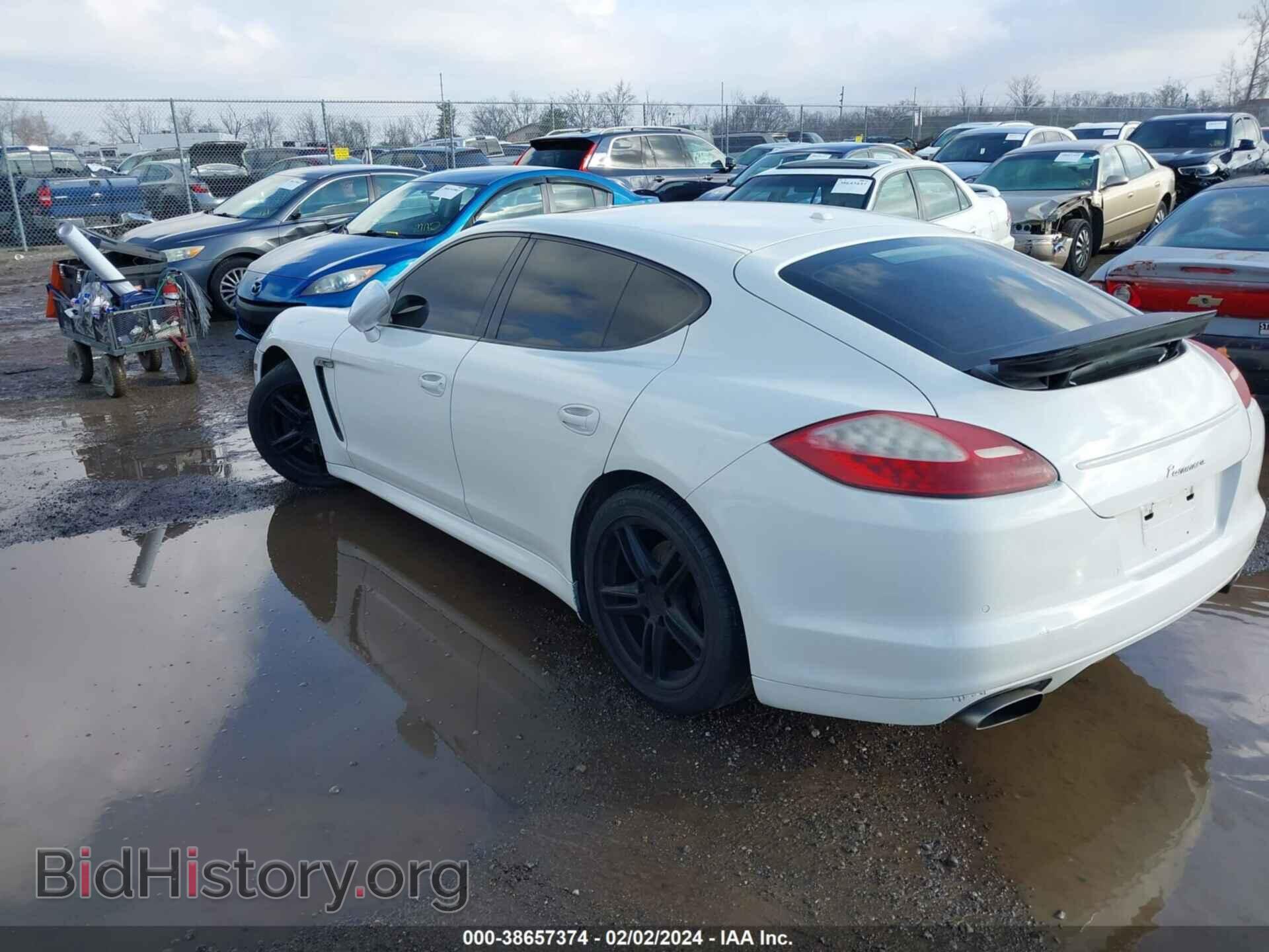 2011 PORSCHE PANAMERA - VIN: WP0AA2A7XBL011890 - Фото 3